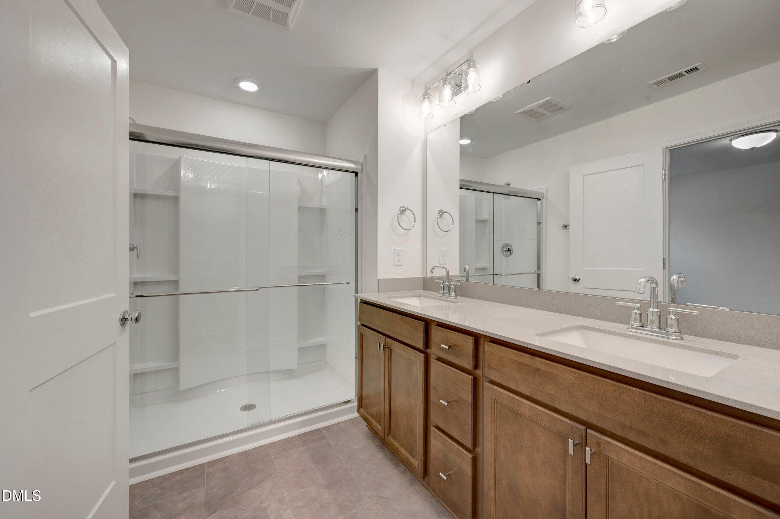 9 Frontier Choice Primary Bath B - 5026 Silver Brook Road, Durham, NC 27703, Durham