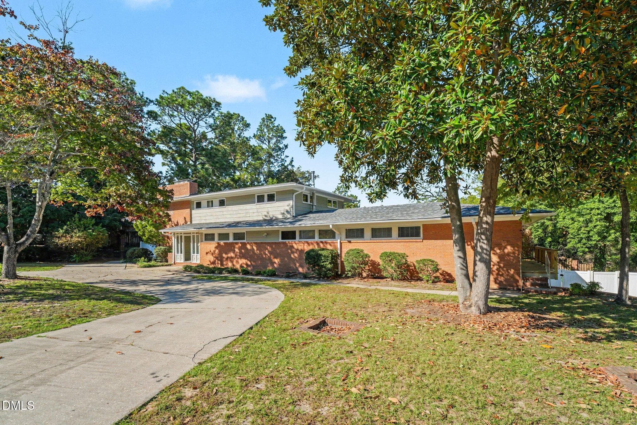 001_file_3136 - 5833 Woodhaven Circle, Fayetteville, NC 28311, Fayetteville