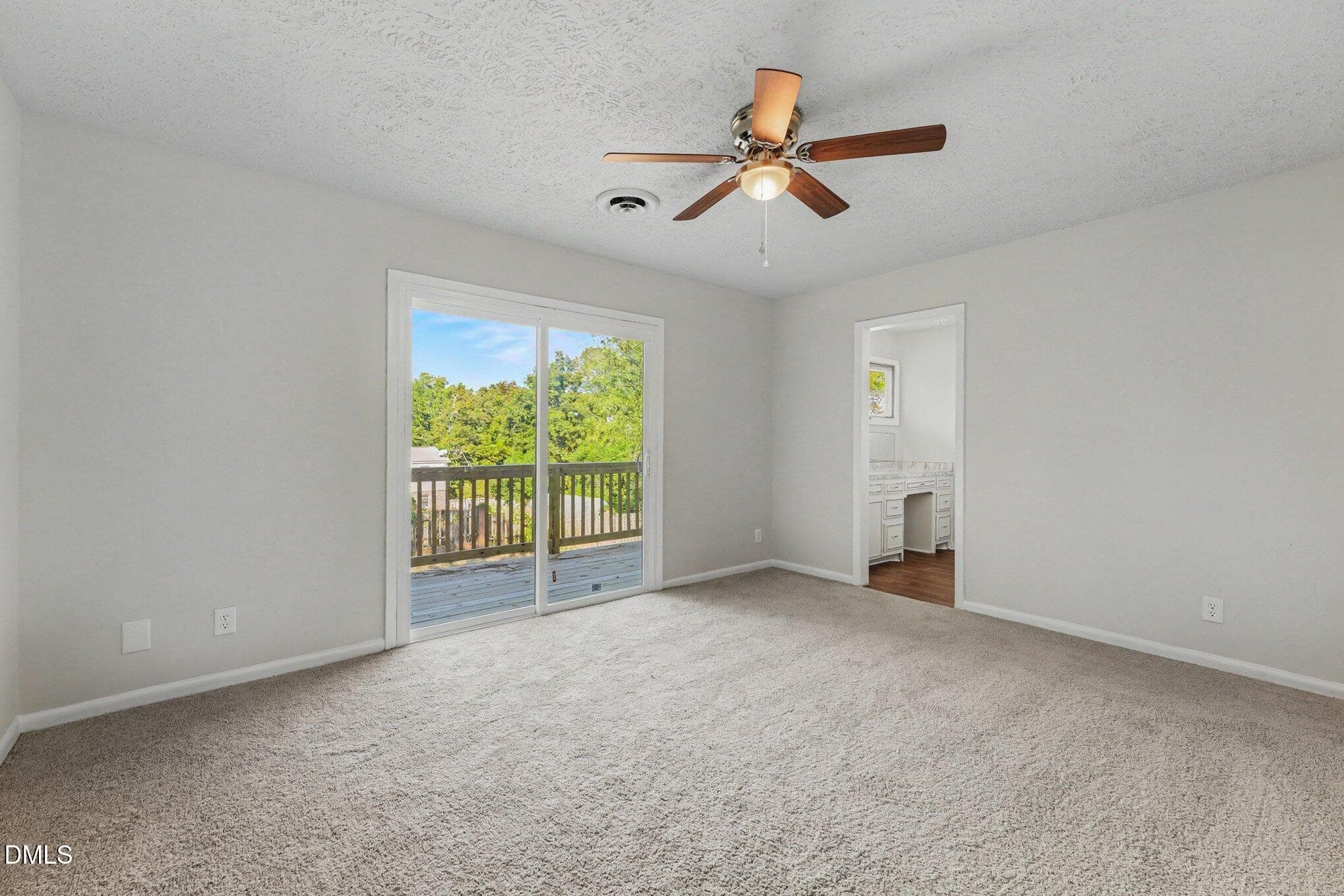 013_file_9276 - 5833 Woodhaven Circle, Fayetteville, NC 28311, Fayetteville