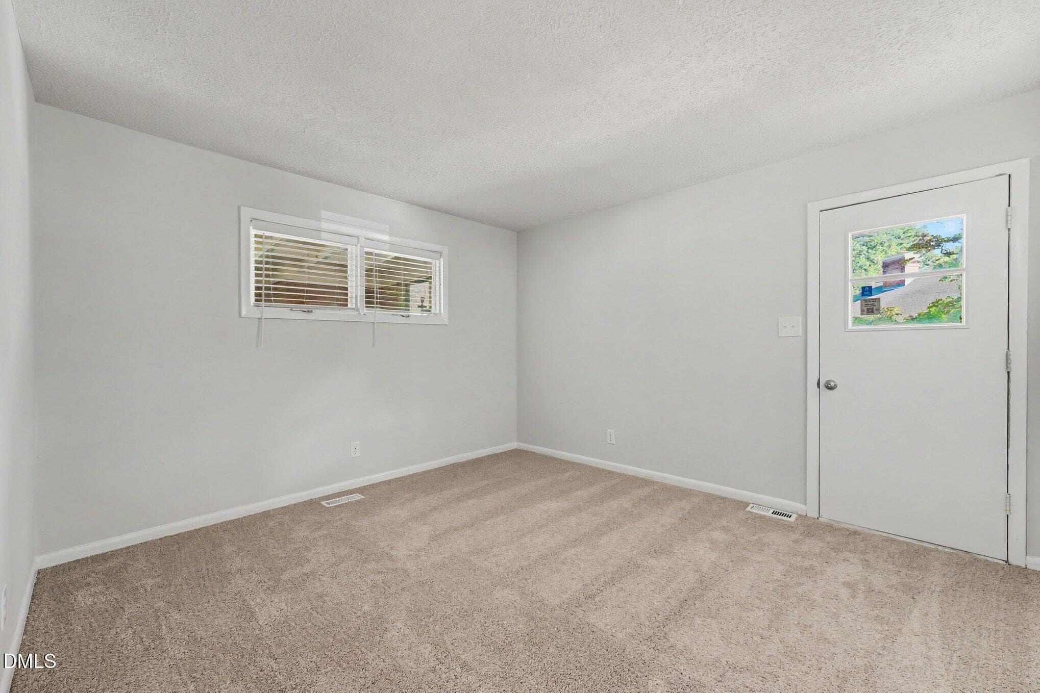 018_file_8845 - 5833 Woodhaven Circle, Fayetteville, NC 28311, Fayetteville