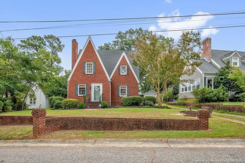 Photo 5 - 406 Rollingwood Circle, Fayetteville, NC 28305, Fayetteville