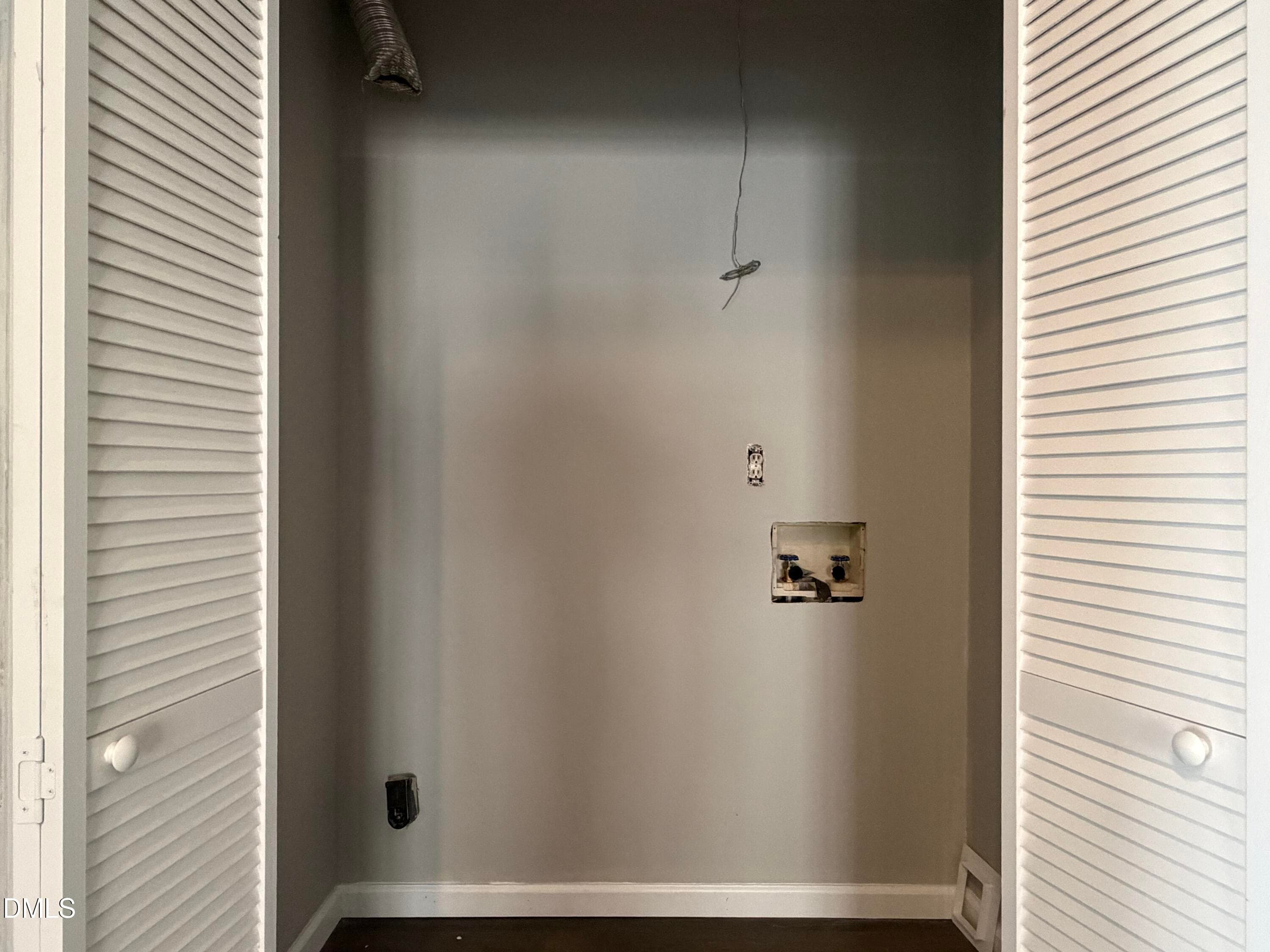 Laundry - 301 Reynolds Avenue, Durham, NC 27707, Durham