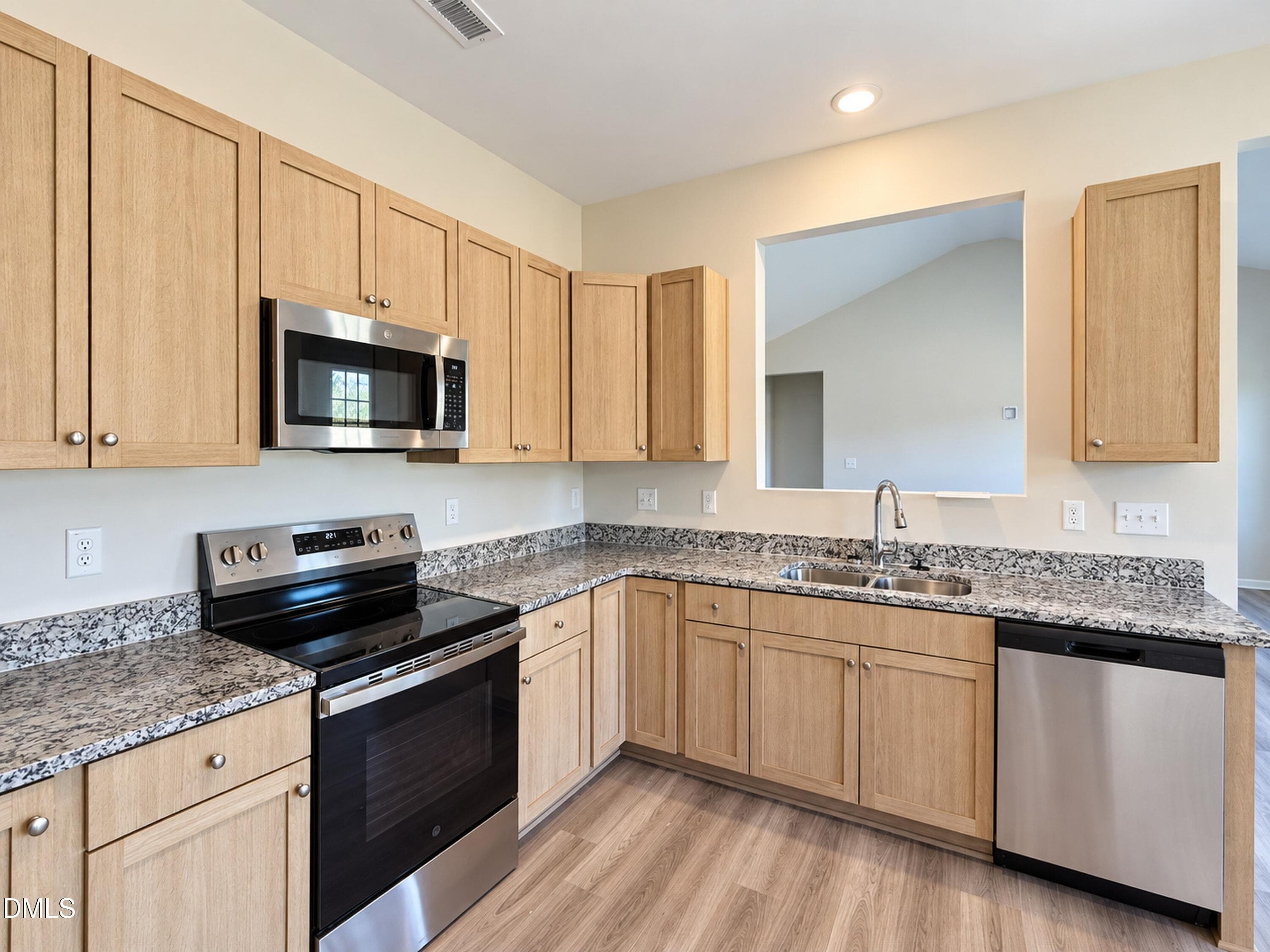 10.13.26 - 7 - 39 E Emily Gardens Drive (86), Selma, NC 27576