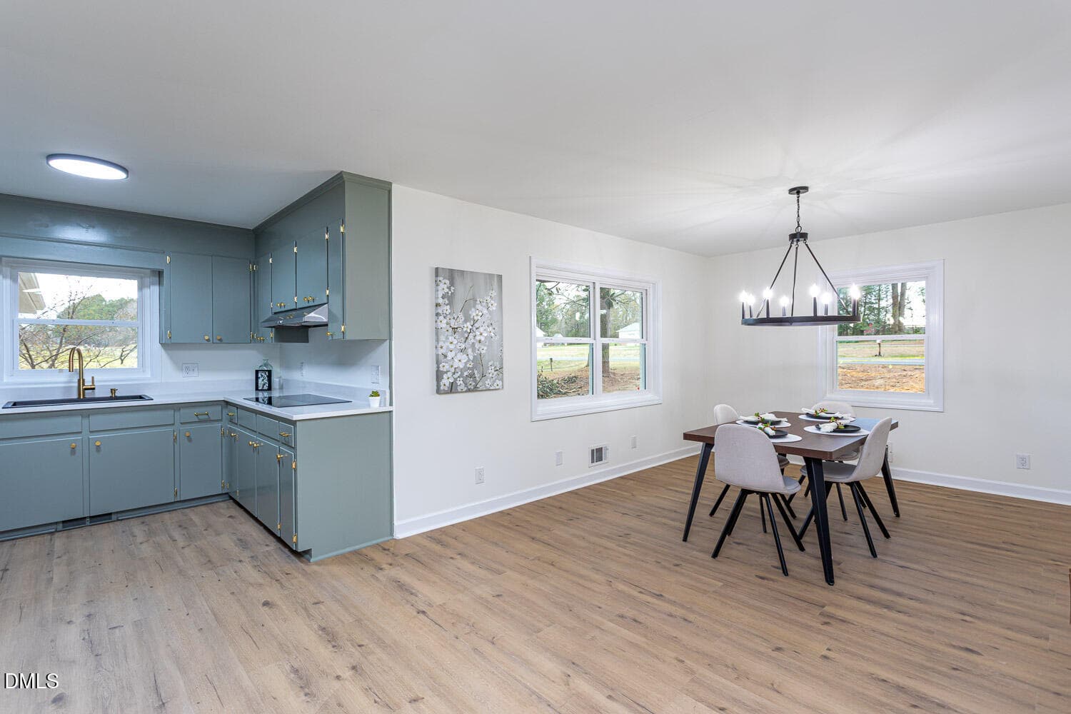 Spacious Dining Area - 194 Furney Pearce Road, Zebulon, NC 27597, Zebulon