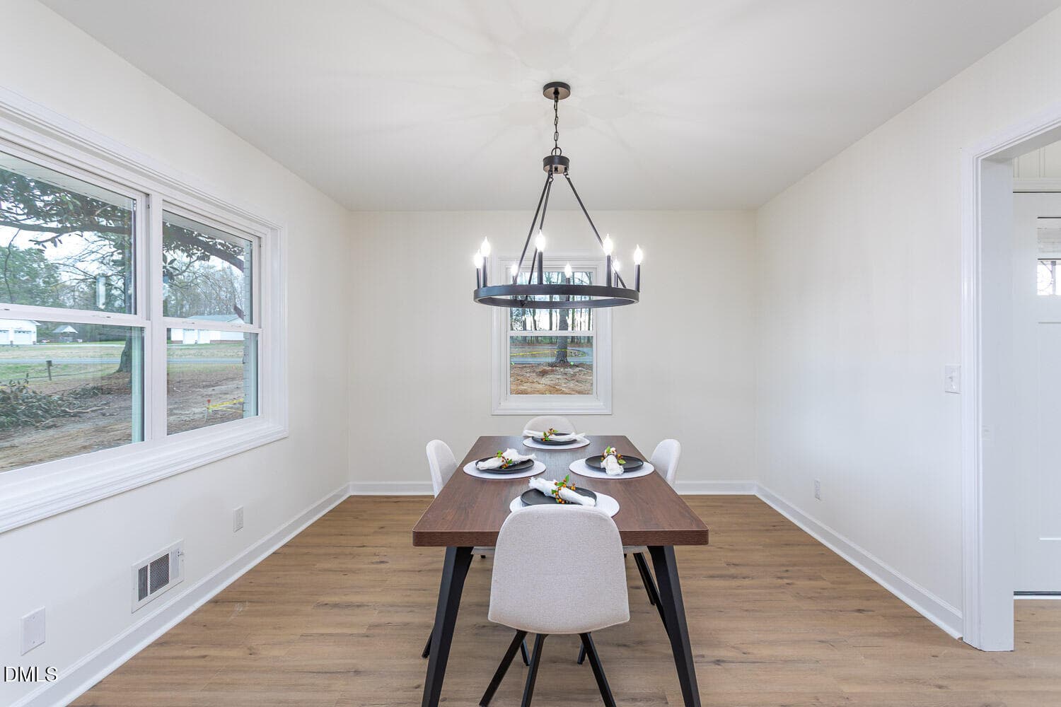 Dining - 194 Furney Pearce Road, Zebulon, NC 27597, Zebulon