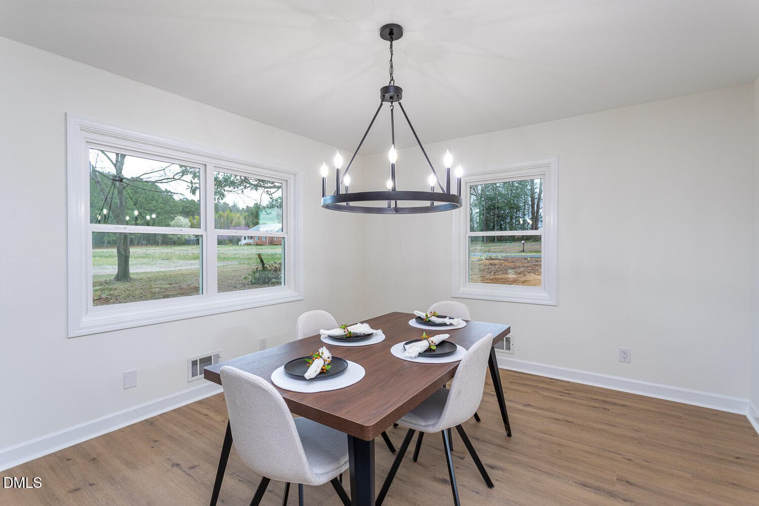 Dining - 194 Furney Pearce Road, Zebulon, NC 27597, Zebulon