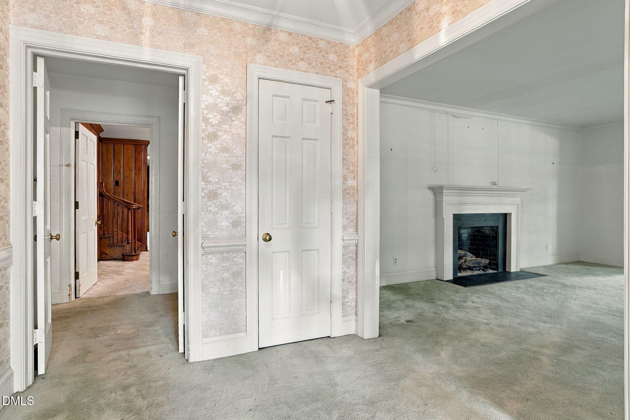 Foyer 2 - 209 Brentwood Drive N, Wilson, NC 27893, Wilson
