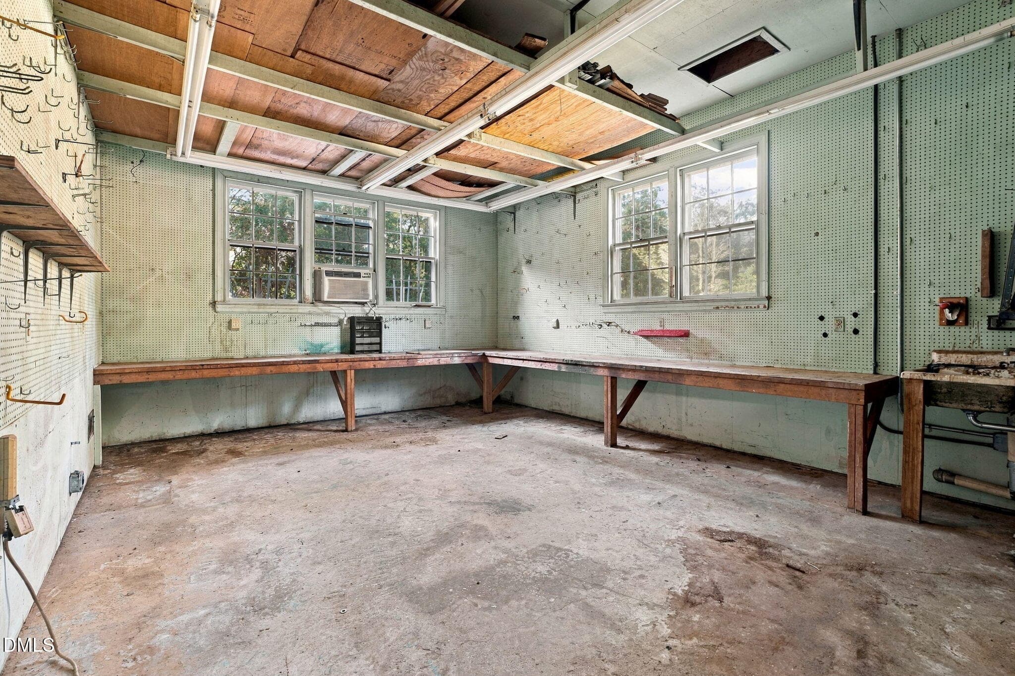 Workshop - 209 Brentwood Drive N, Wilson, NC 27893, Wilson