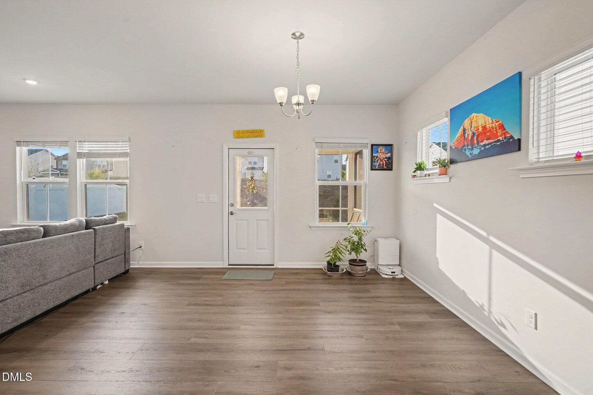 006_file_9344 - 1405 Hollyview Avenue, Durham, NC 27703, Durham