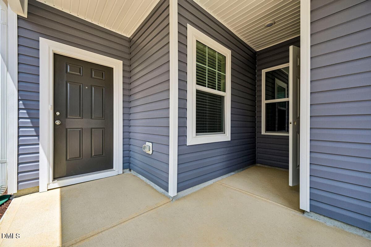 Clay Garage - 854 Hanford Landing Drive, Graham, NC 27253, Graham