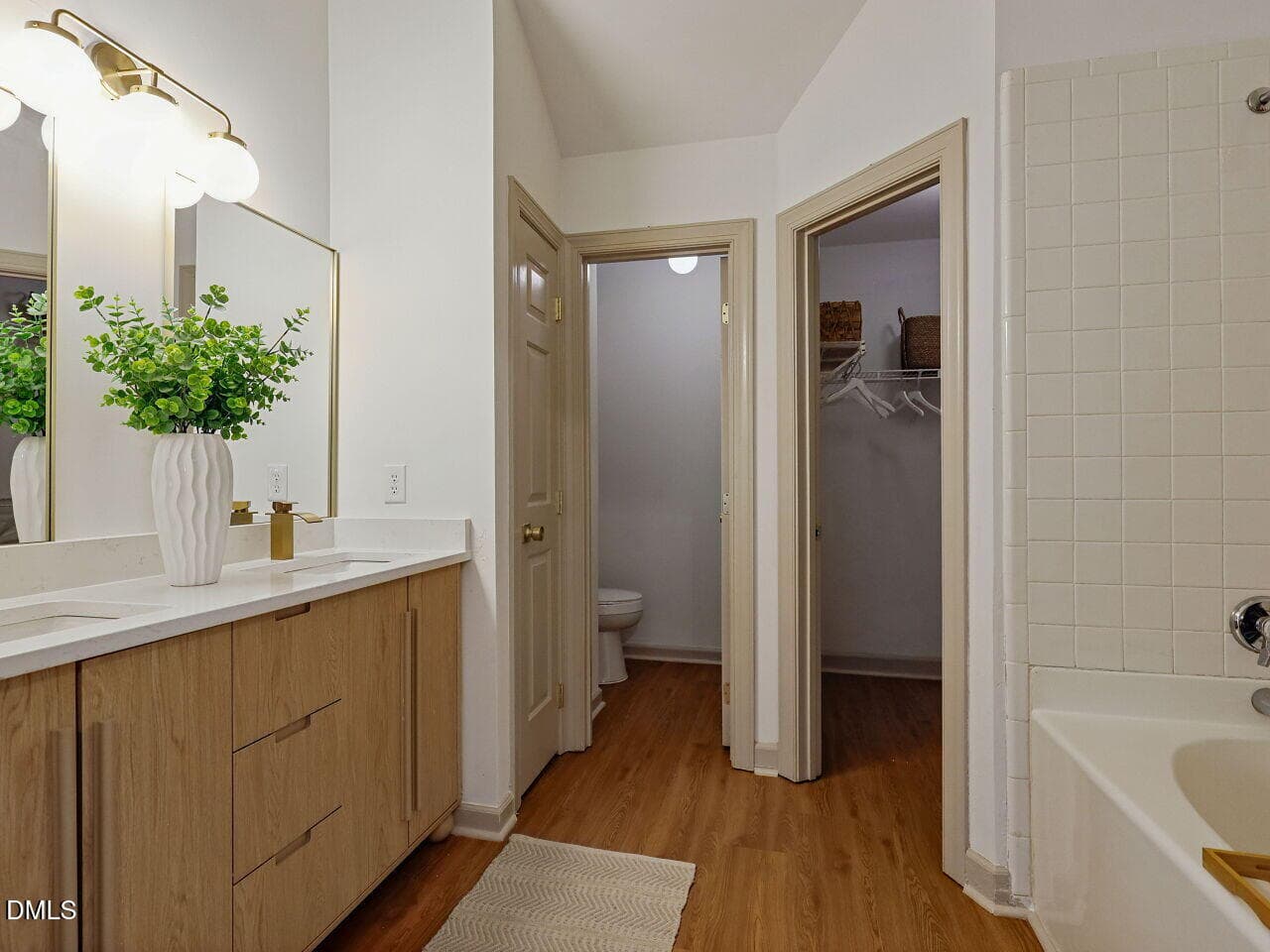 024-1280x960-first-floor-master-bathroom - 126 Sanair Court, Apex, NC 27502, Apex