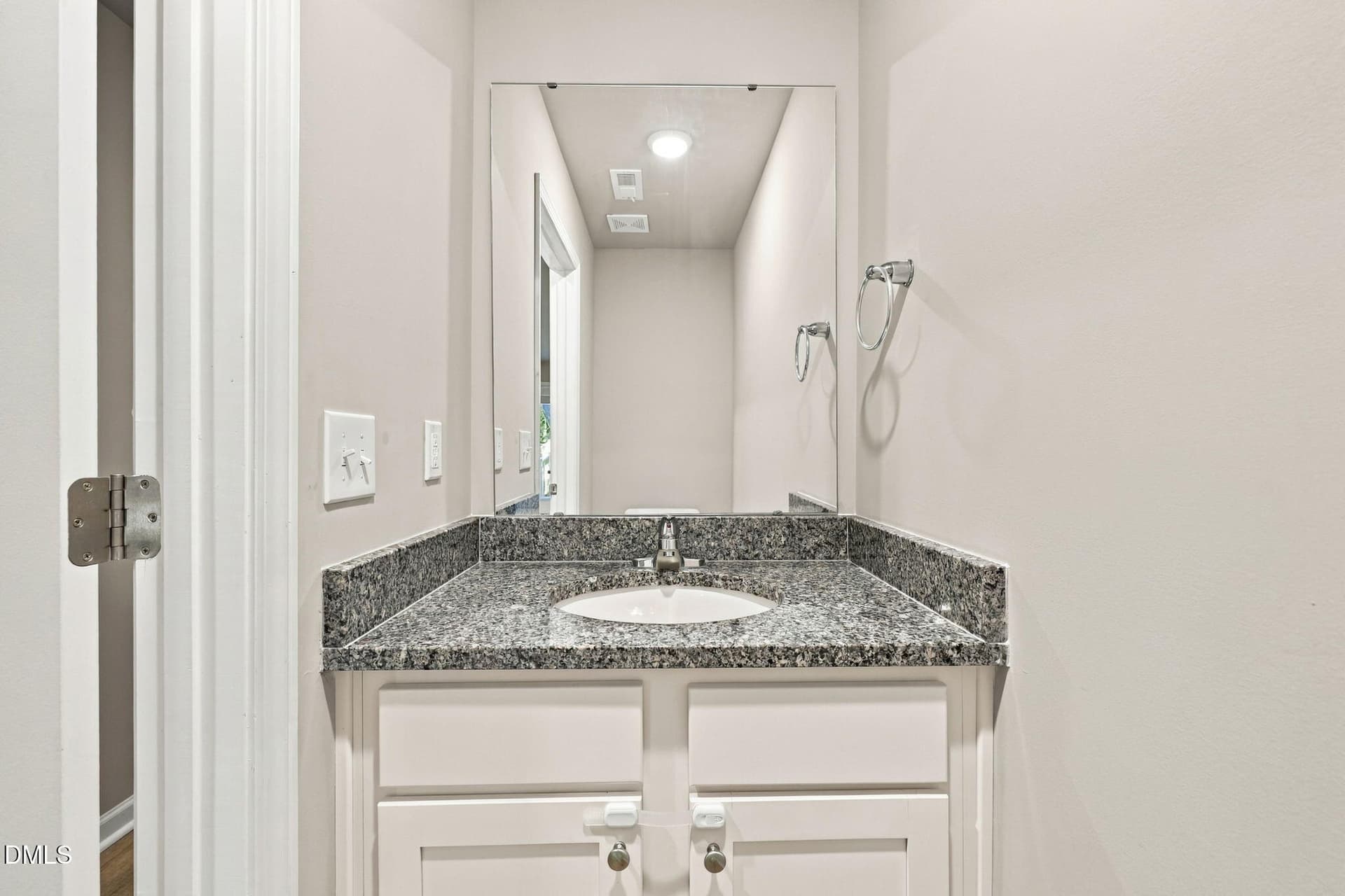 21-web-or-mls-IMG_7691_edit - 300 Starry Sky Drive, Benson, NC 27504