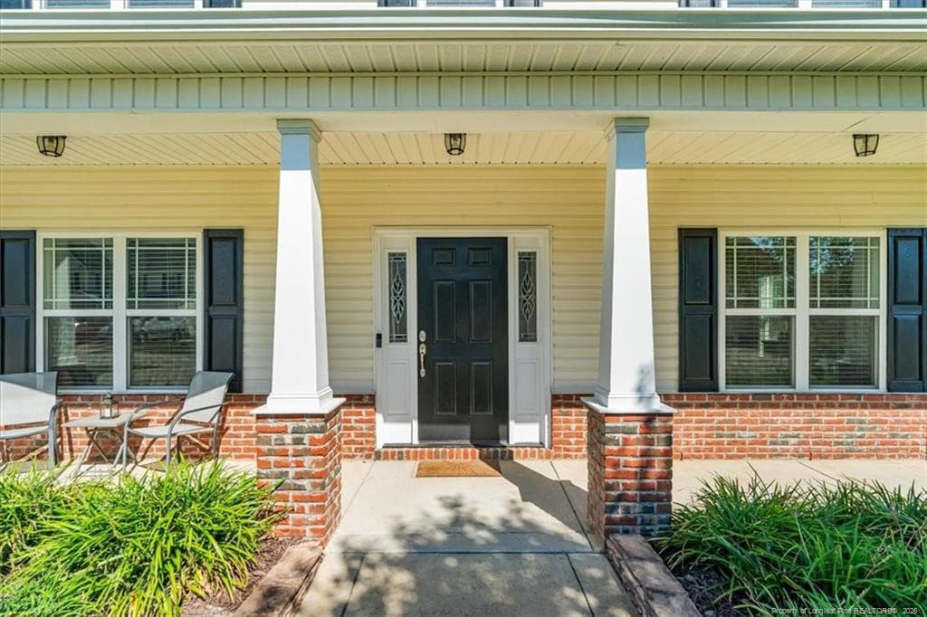 Photo 3 - 286 Peaceford Avenue, Raeford, NC 28376, Raeford
