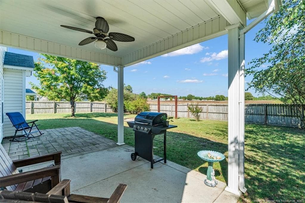 Photo 22 - 286 Peaceford Avenue, Raeford, NC 28376, Raeford