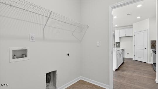 LAUNDRY ROOM - 361 Alexis Loop, Sanford, NC 27330, Sanford