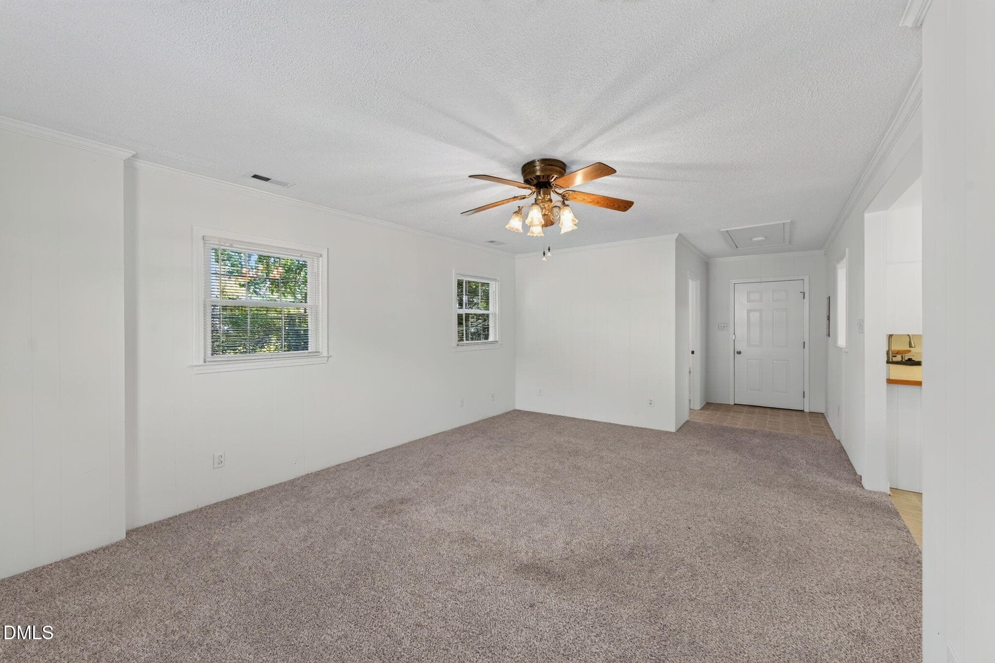 15-web-or-mls-P1102835 - 1408 Harriet Drive, Burlington, NC 27215, Burlington