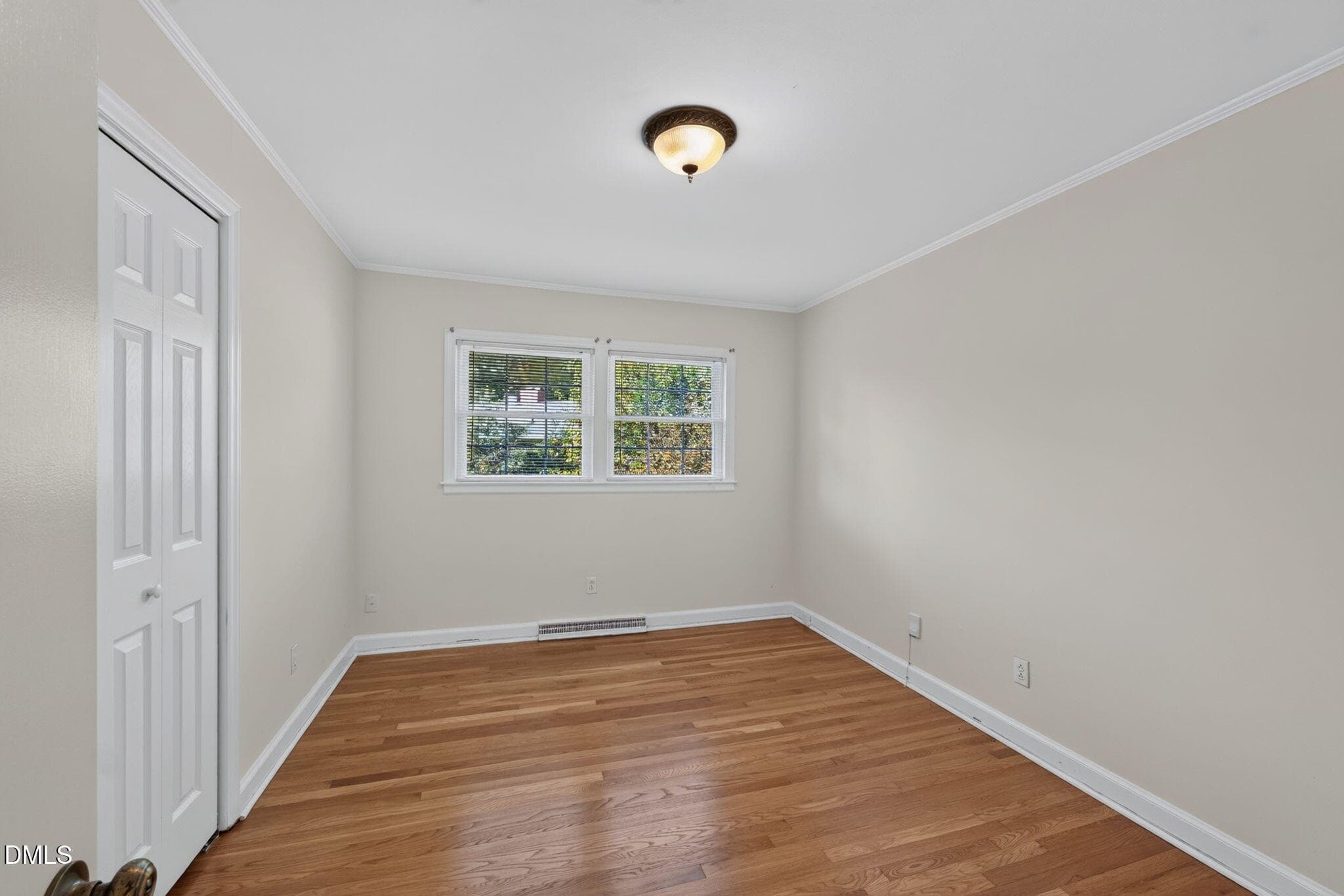20-web-or-mls-P1102860 - 1408 Harriet Drive, Burlington, NC 27215, Burlington