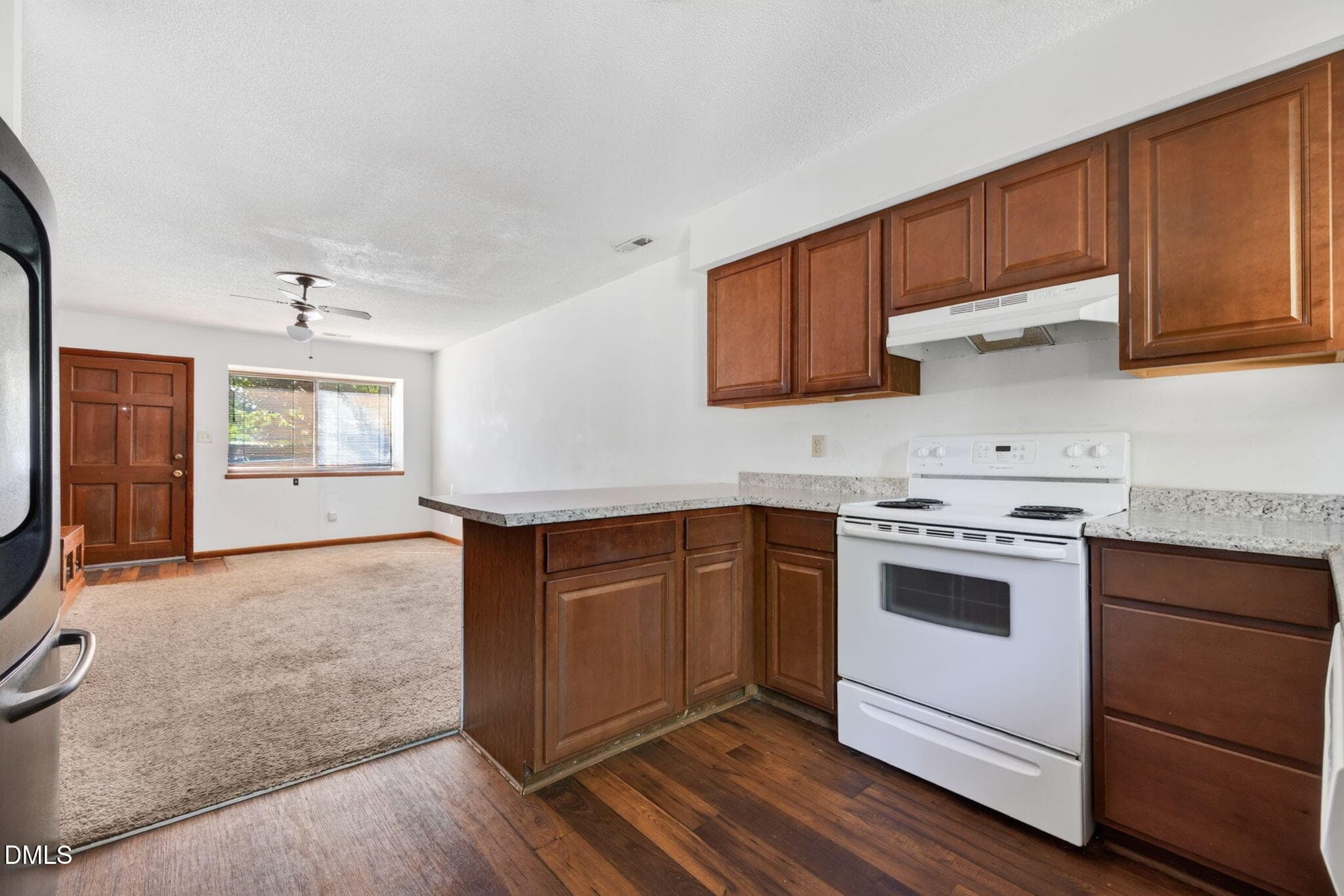 18-web-or-mls-IMG_0112 - 4530 N New Hope Road, Raleigh, NC 27604, Raleigh