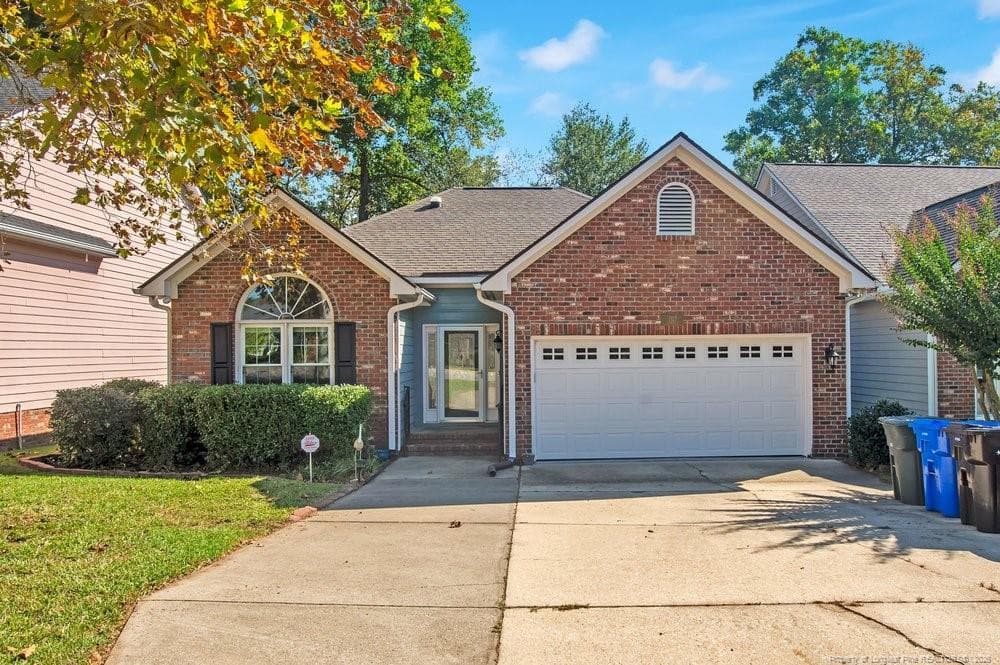 1527 Dixon Drive, Fayetteville, NC 28305