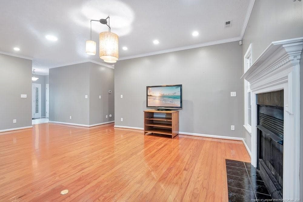 Photo 4 - 1527 Dixon Drive, Fayetteville, NC 28305, Fayetteville