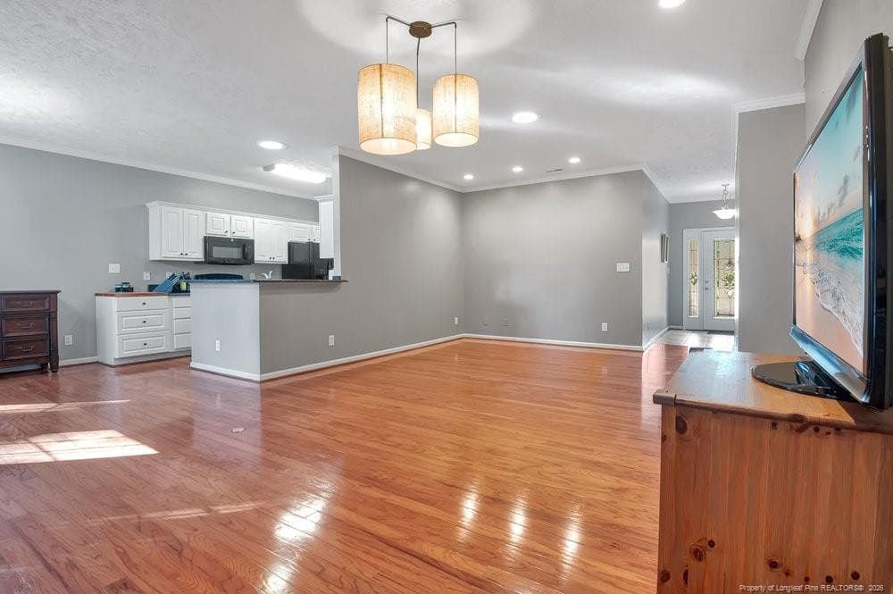 Photo 5 - 1527 Dixon Drive, Fayetteville, NC 28305, Fayetteville