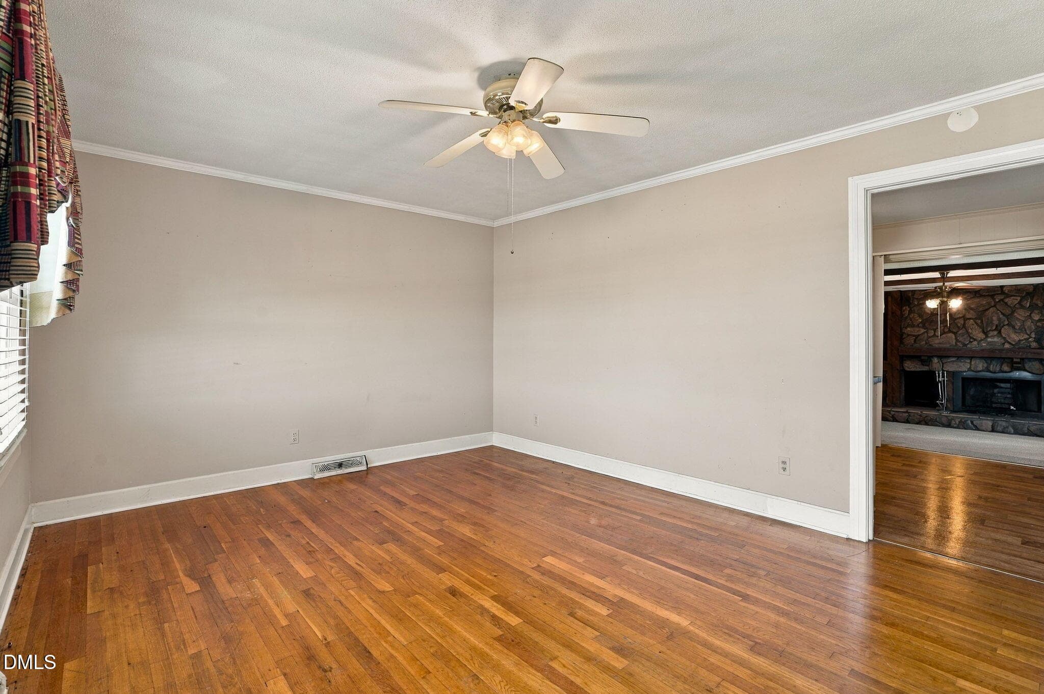 Living Room - 604 N Saratoga Street, Stantonsburg, NC 27883