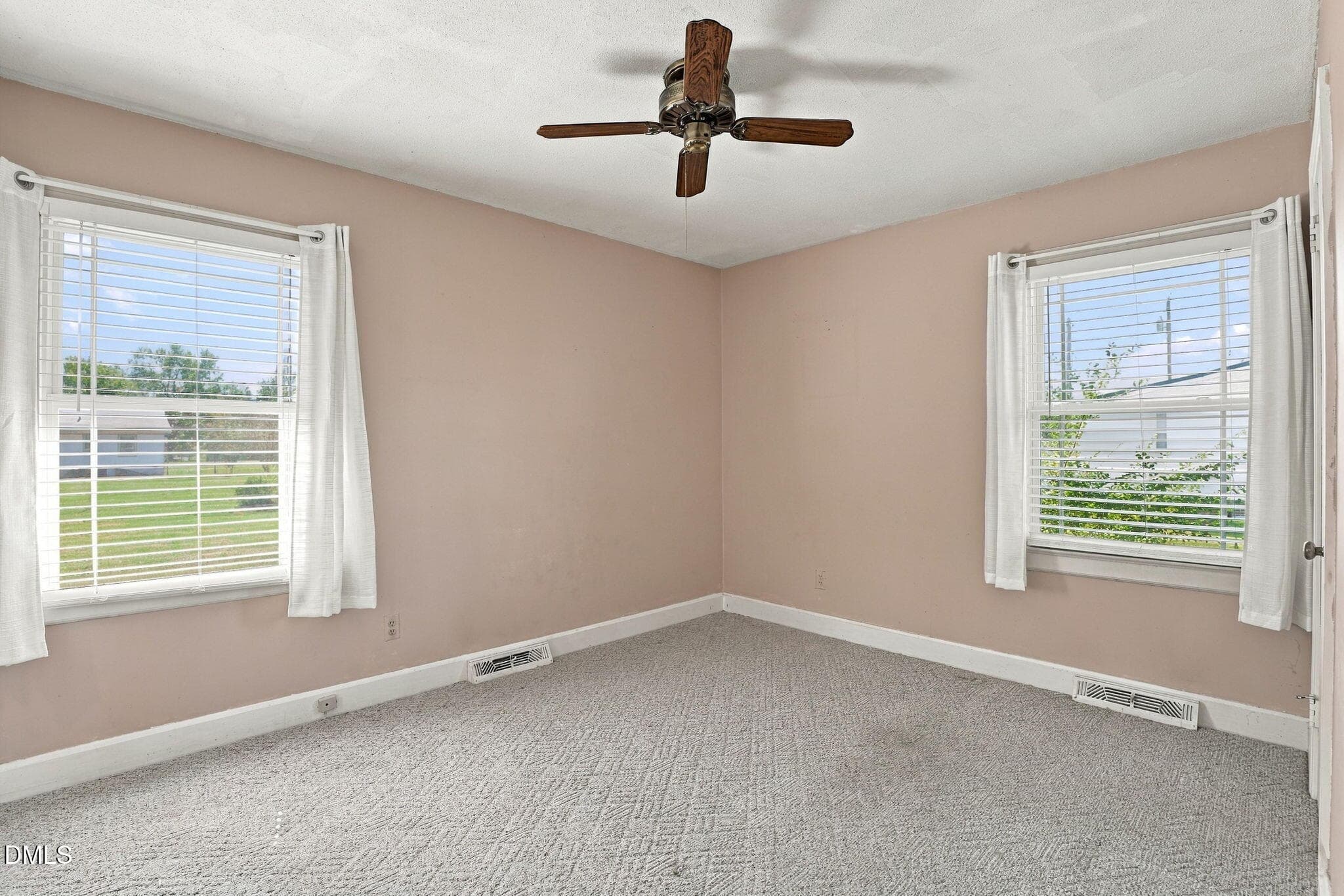 Master Bedroom - 604 N Saratoga Street, Stantonsburg, NC 27883