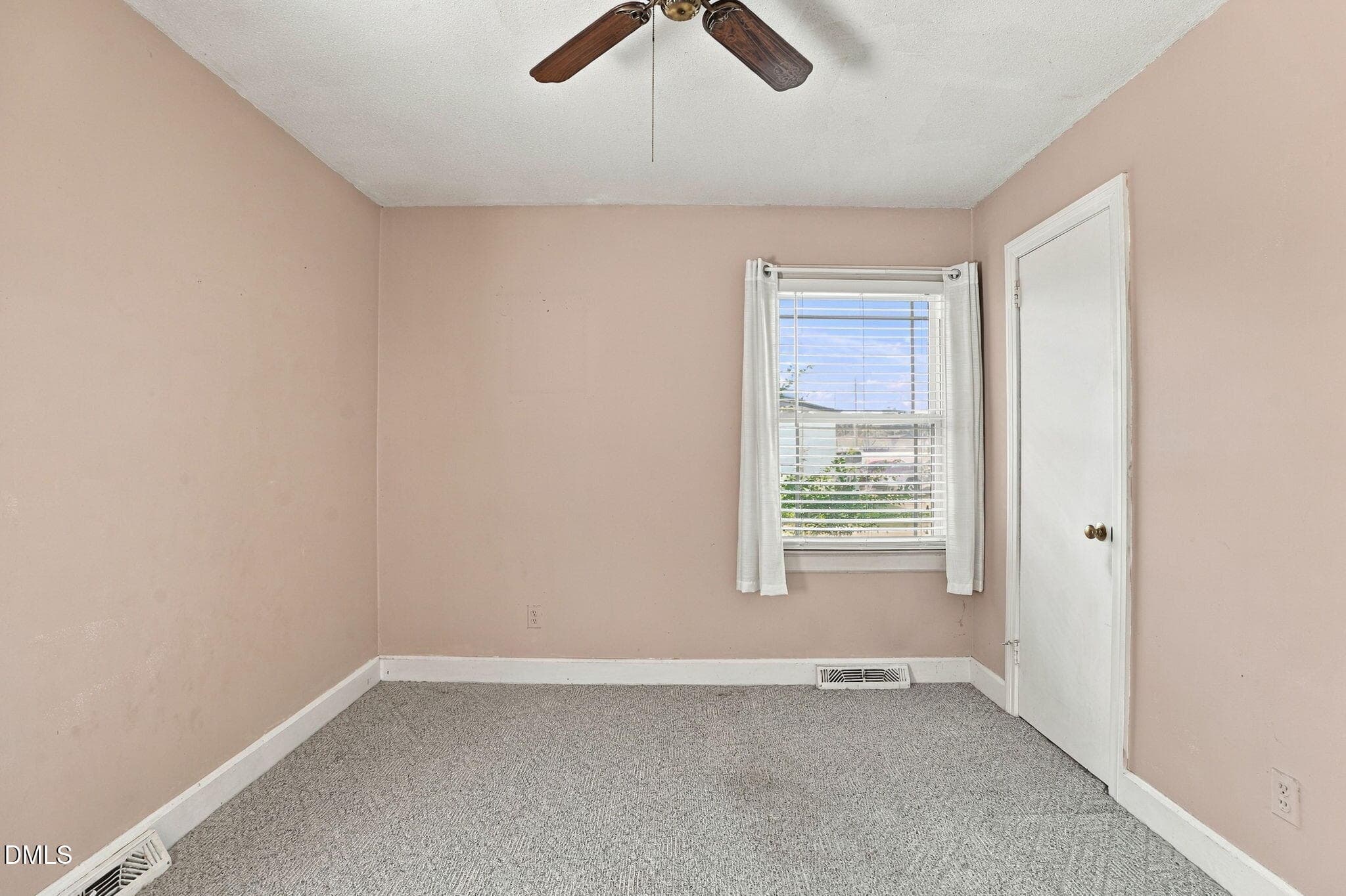 Master Bedroom 3 - 604 N Saratoga Street, Stantonsburg, NC 27883