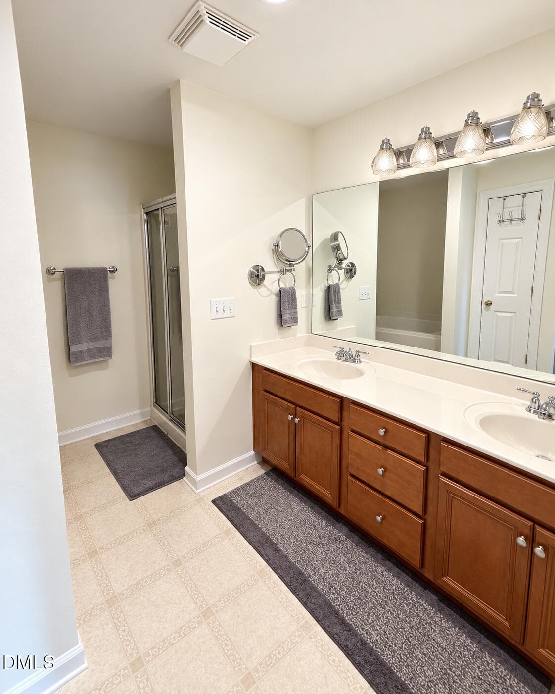 8105 Satillo Ln_3 - 8105 Satillo Lane, Raleigh, NC 27616