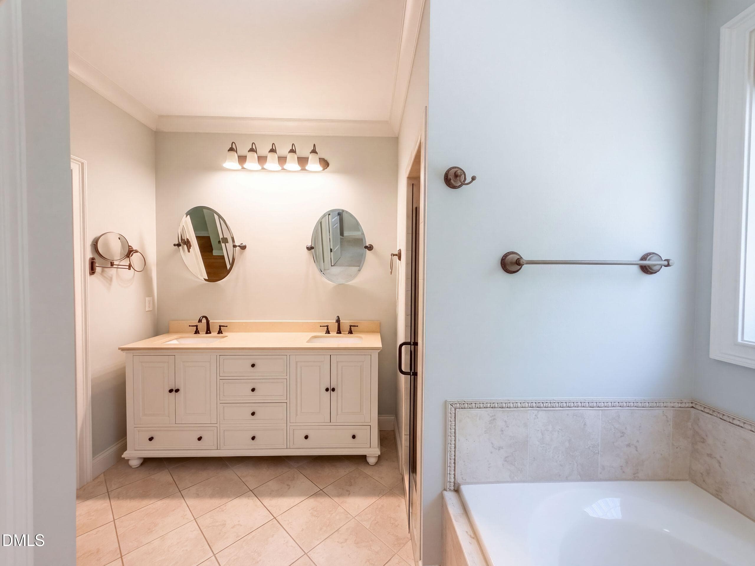 listing_22 - 2012 Macon Ridge Road, Raleigh, NC 27613, Raleigh
