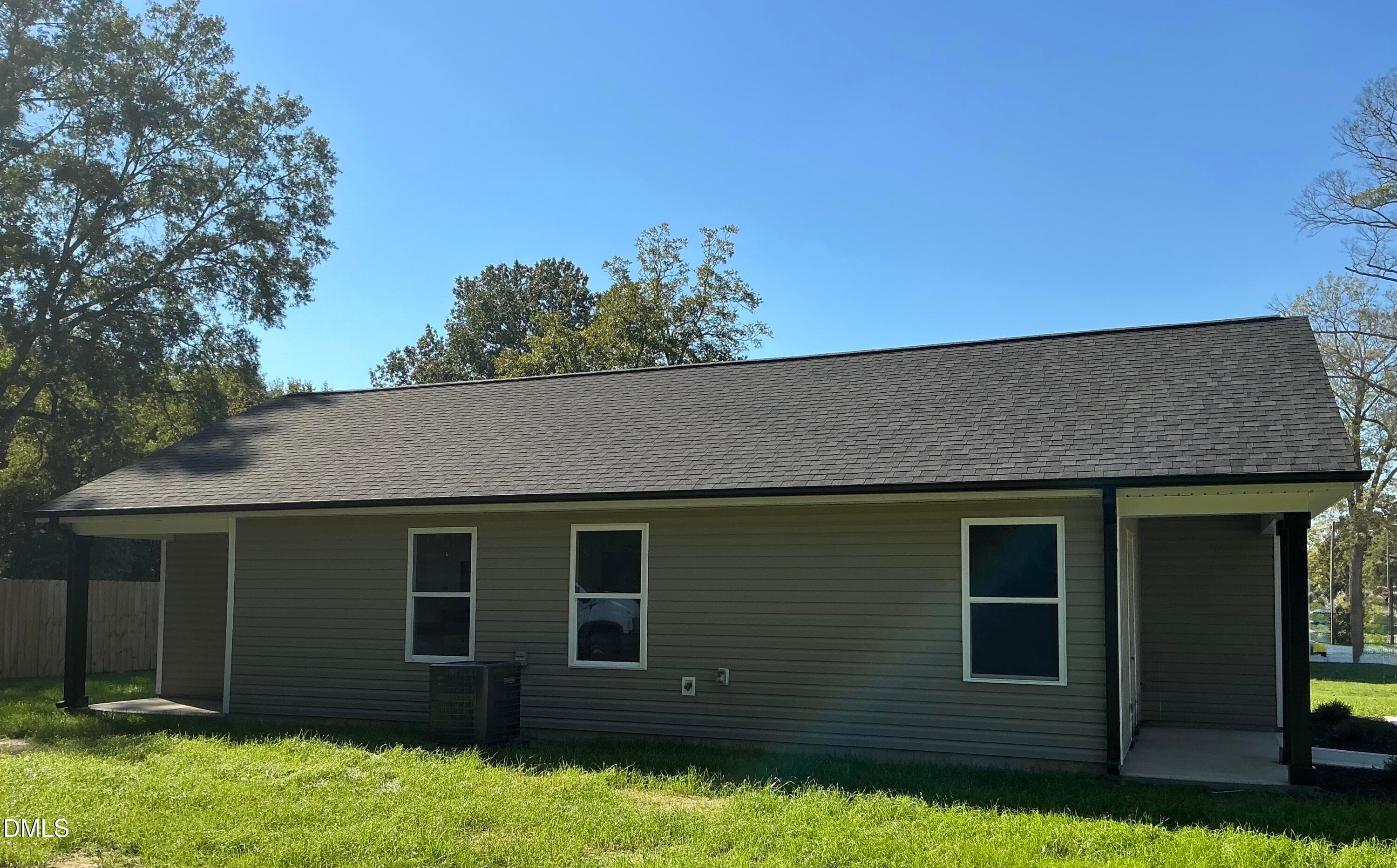 IMG_1726 - 520 Crump Street, Smithfield, NC 27577, Smithfield