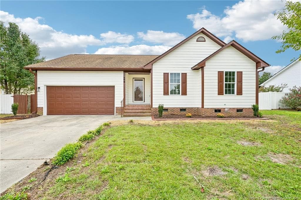 172 Mix Trail Lane, Raeford, NC 28376