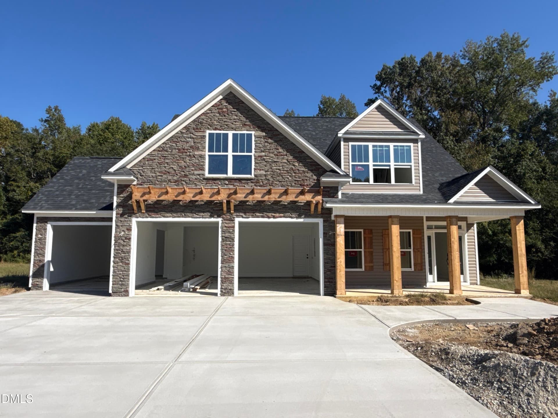 Front 10_14 - 270 Bandelier Drive, Selma, NC 27576