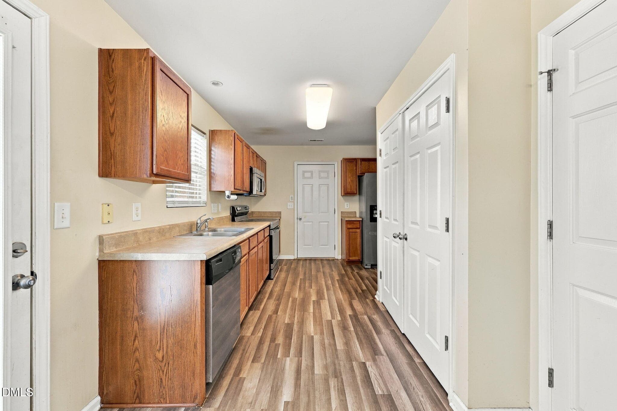 24-web-or-mls-IMG_8457 - 3818 Potecasi Drive, Raleigh, NC 27610, Raleigh