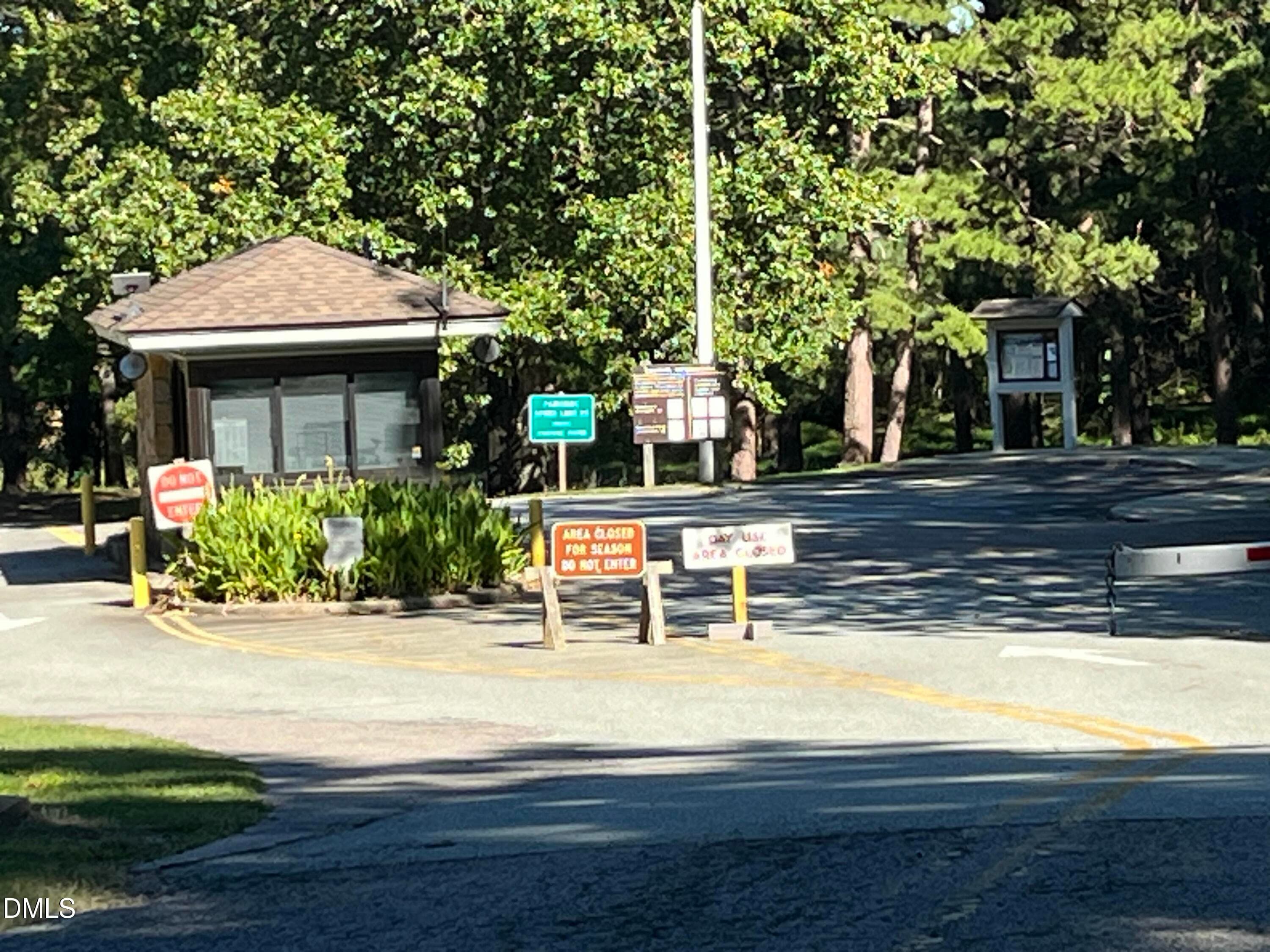 Entrance to Boat Ramp - 49 Hibernia Cove Loop, Henderson, NC 27537, Henderson