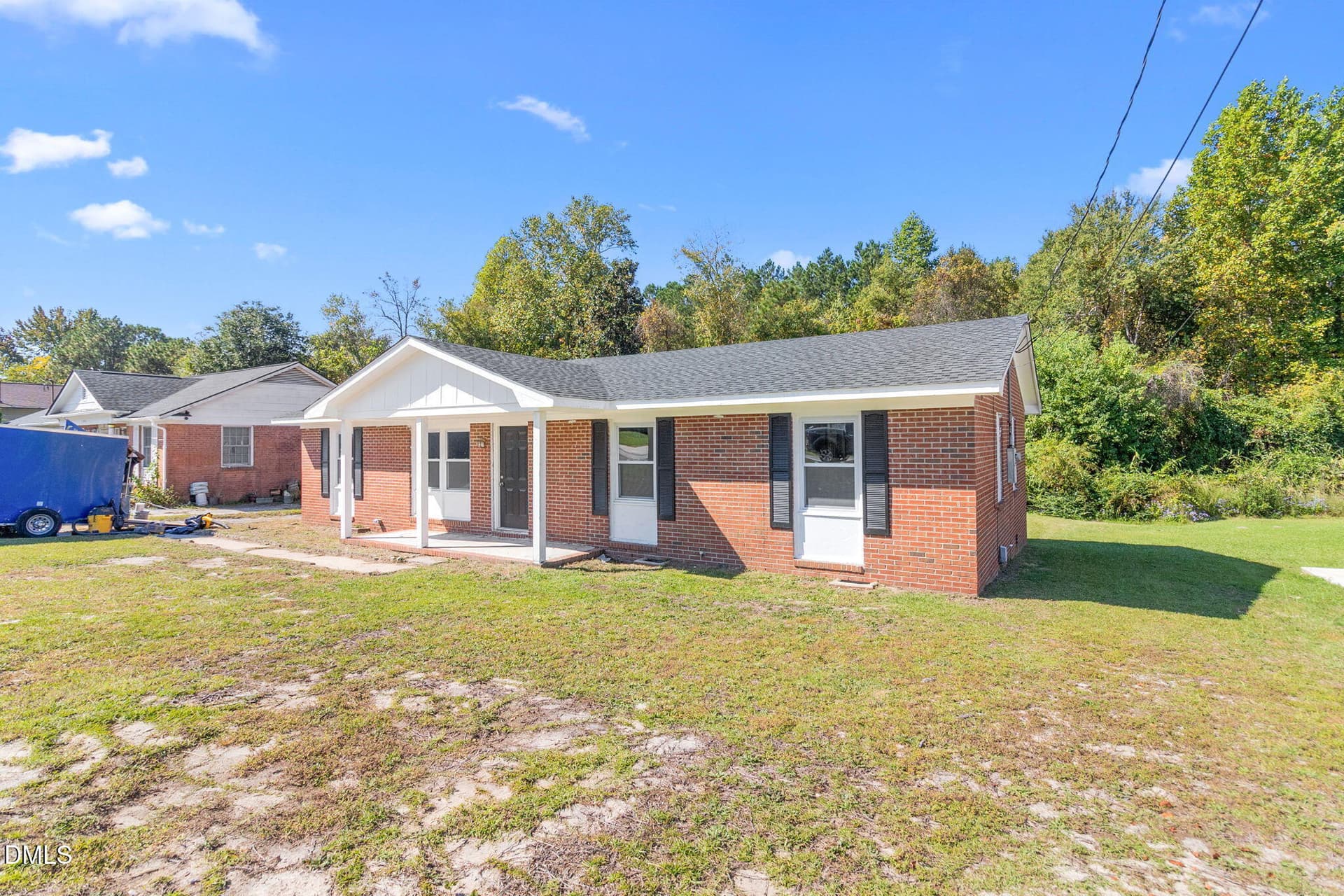 Front - 1005 Dianne Circle, Spring Lake, NC 28390