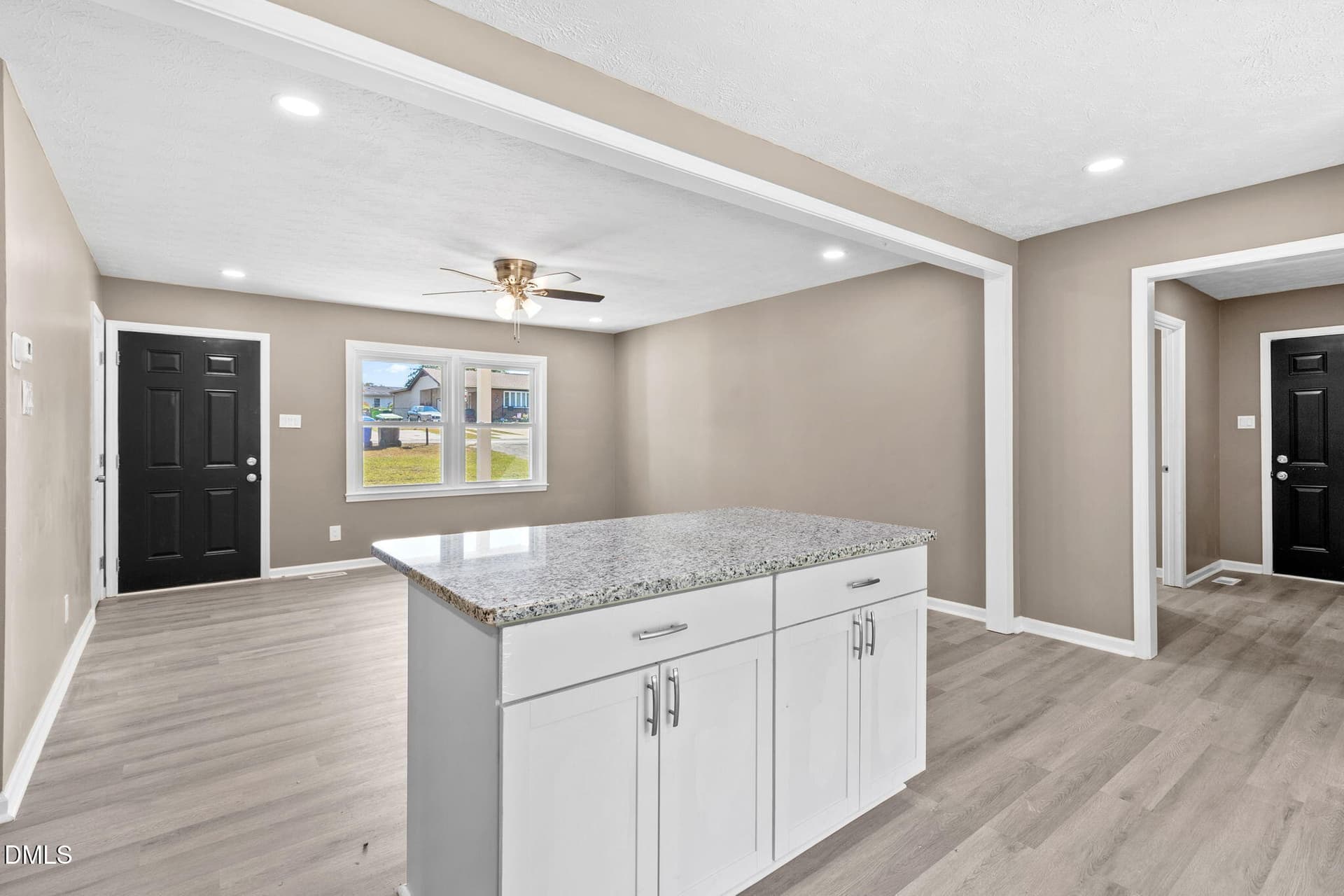 Open Concept - 1005 Dianne Circle, Spring Lake, NC 28390