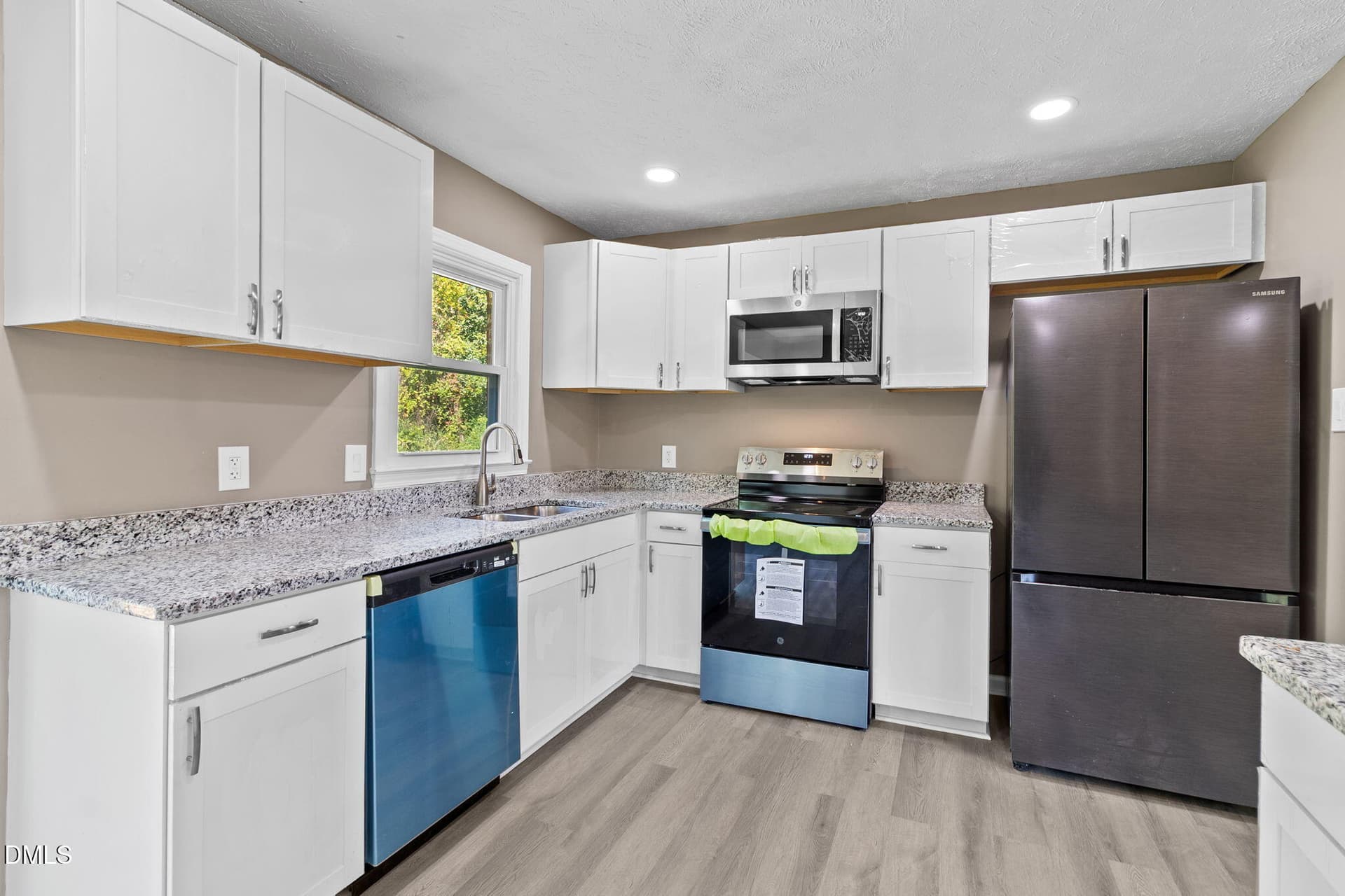Kitchen - 1005 Dianne Circle, Spring Lake, NC 28390