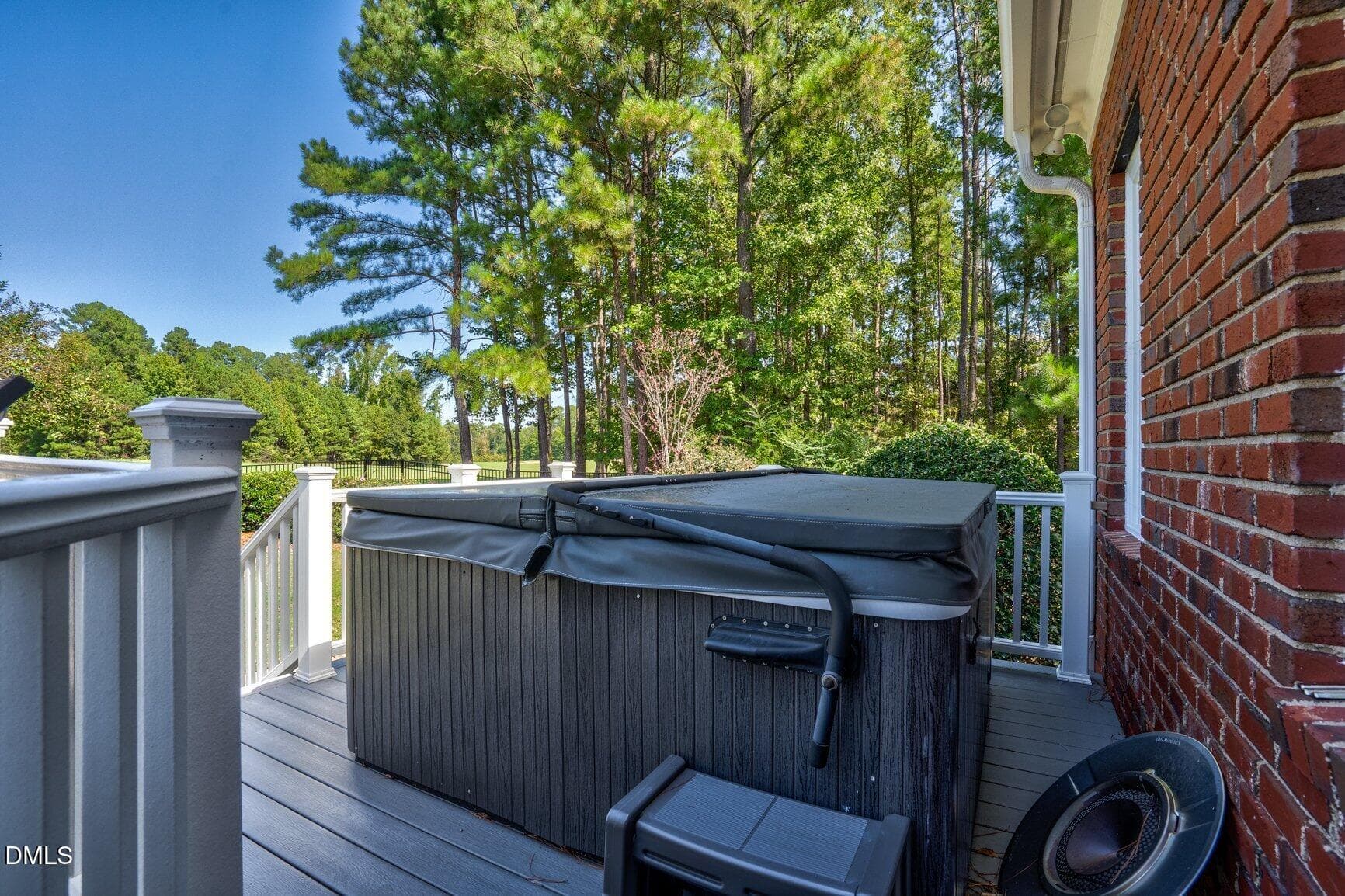 Jetted Hot Tub - 3095 Belmont Lake Drive, Rocky Mount, NC 27804, Rocky Mount