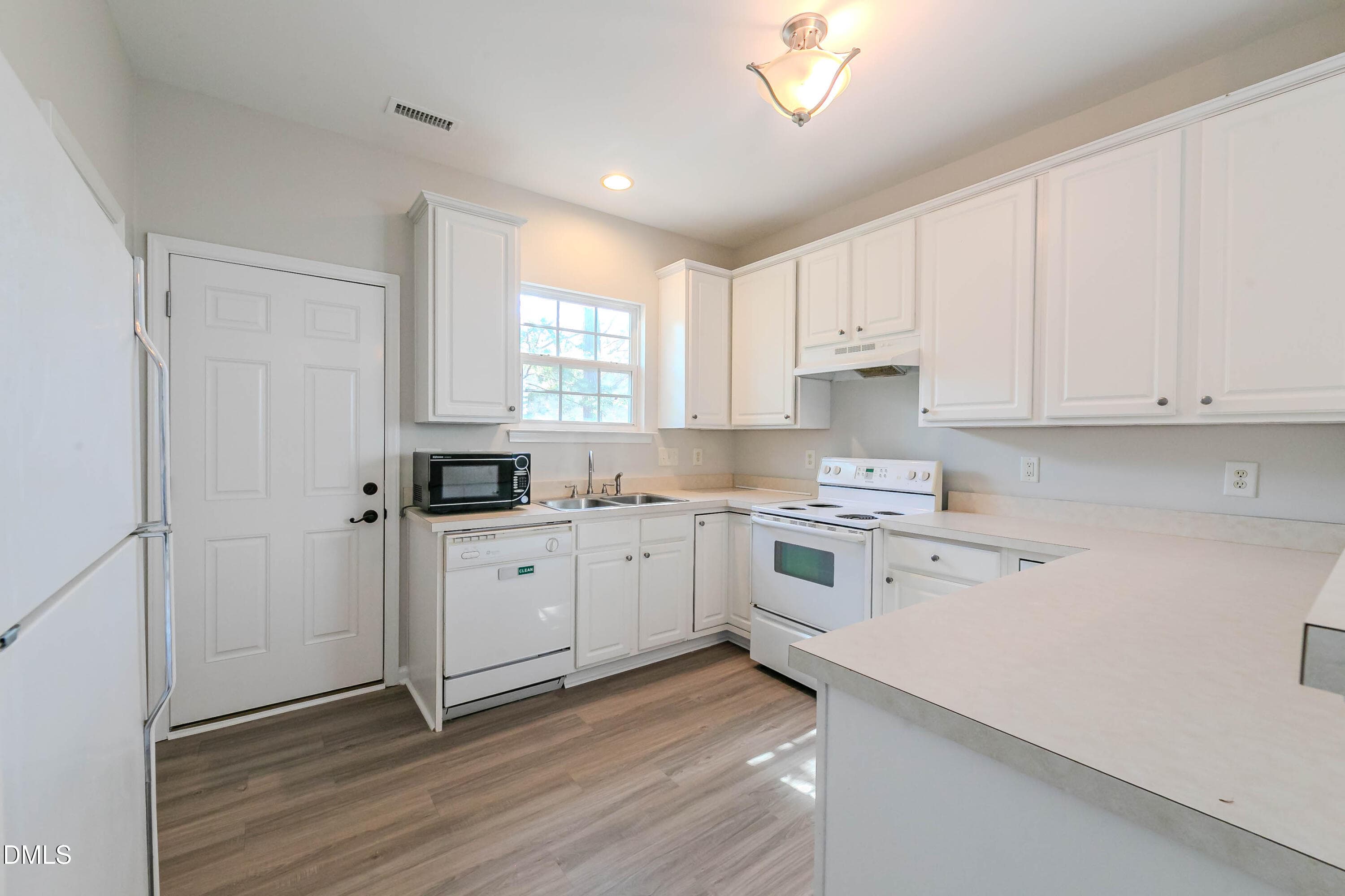 2E6A0624 - 1014 Red Hat Lane, Durham, NC 27713, Durham