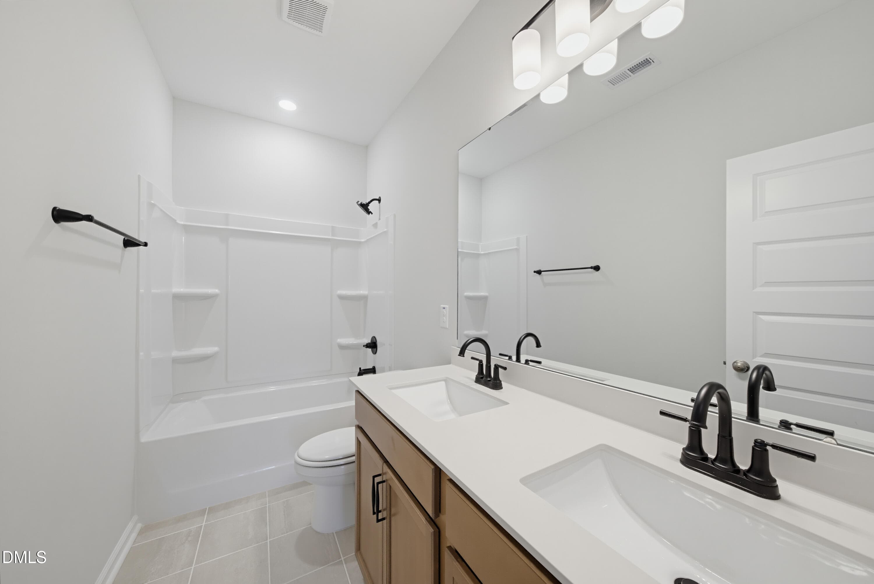 DSC06192 - 1307 Westerland Way 16, Durham, NC 27703