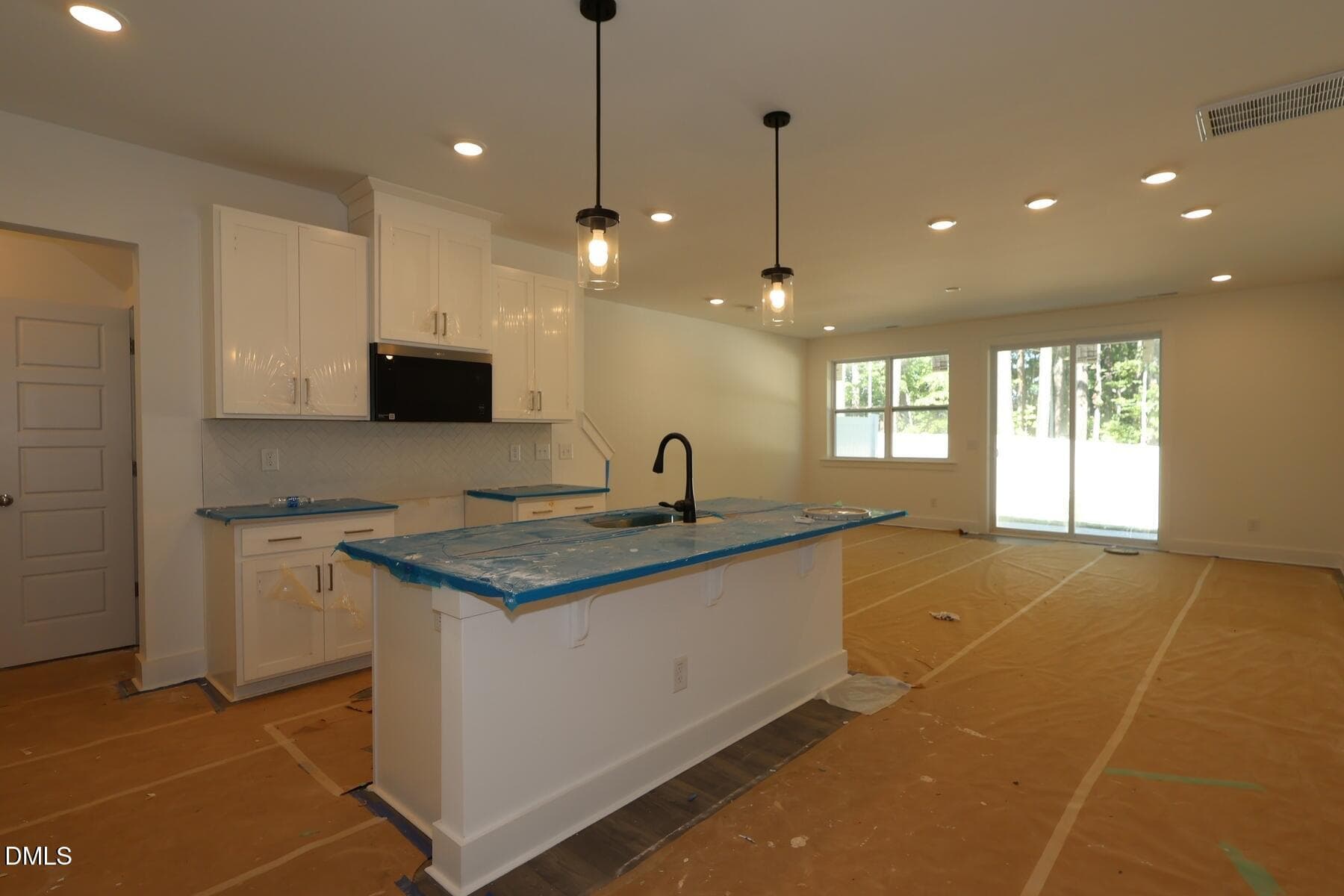 10/17 - 2922 Spring Manor Way, Garner, NC 27529
