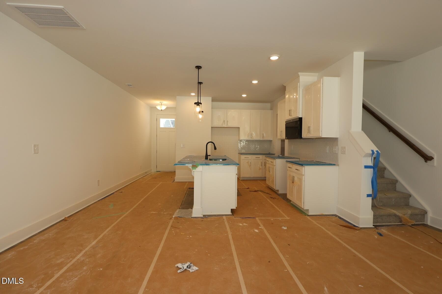 10/17 - 2922 Spring Manor Way, Garner, NC 27529