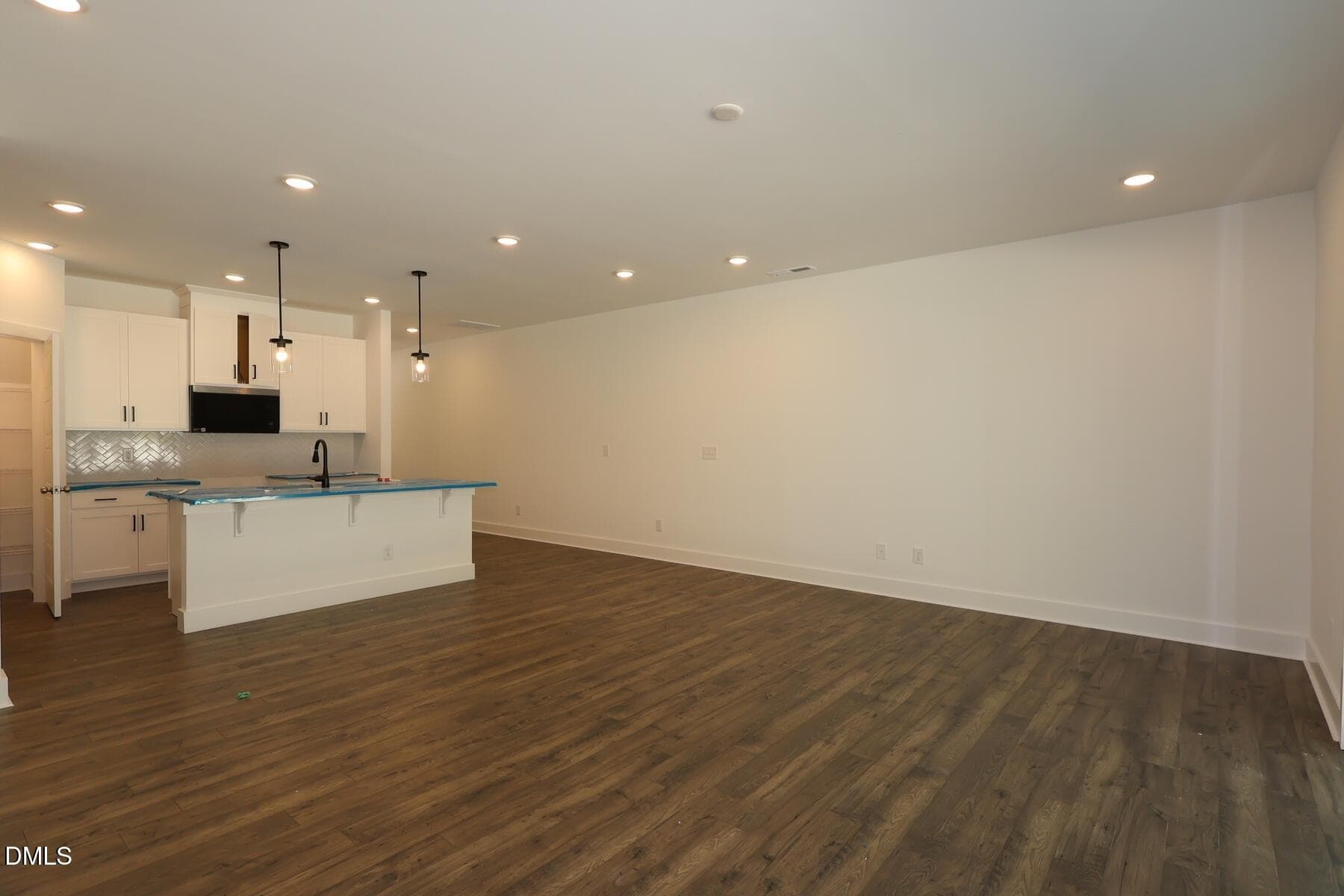 10/17 - 2920 Spring Manor Way, Garner, NC 27529