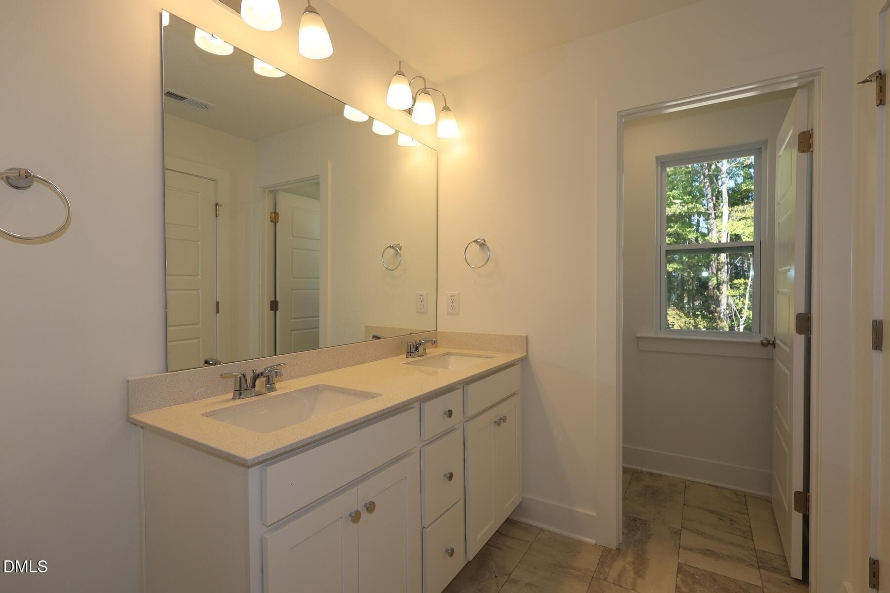 10/17 - 2916 Spring Manor Way, Garner, NC 27529