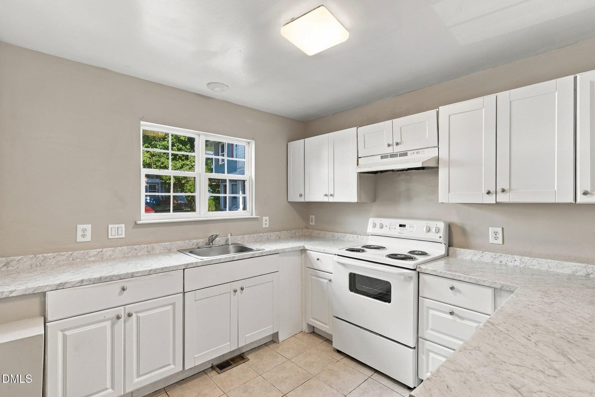 Kitchen with natural light - 320 Kilarney Drive, Durham, NC 27703
