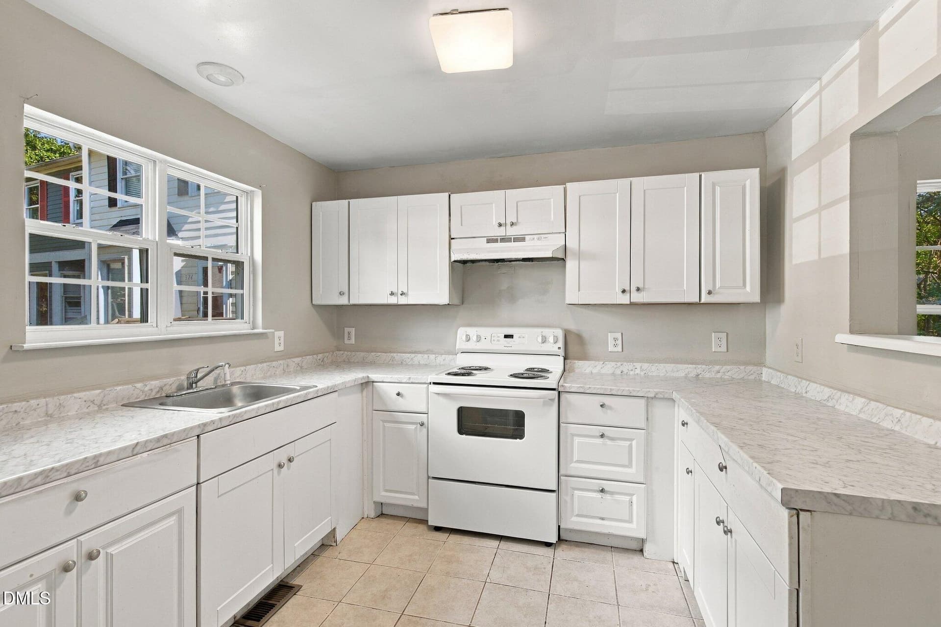 Brand New Stove - 320 Kilarney Drive, Durham, NC 27703