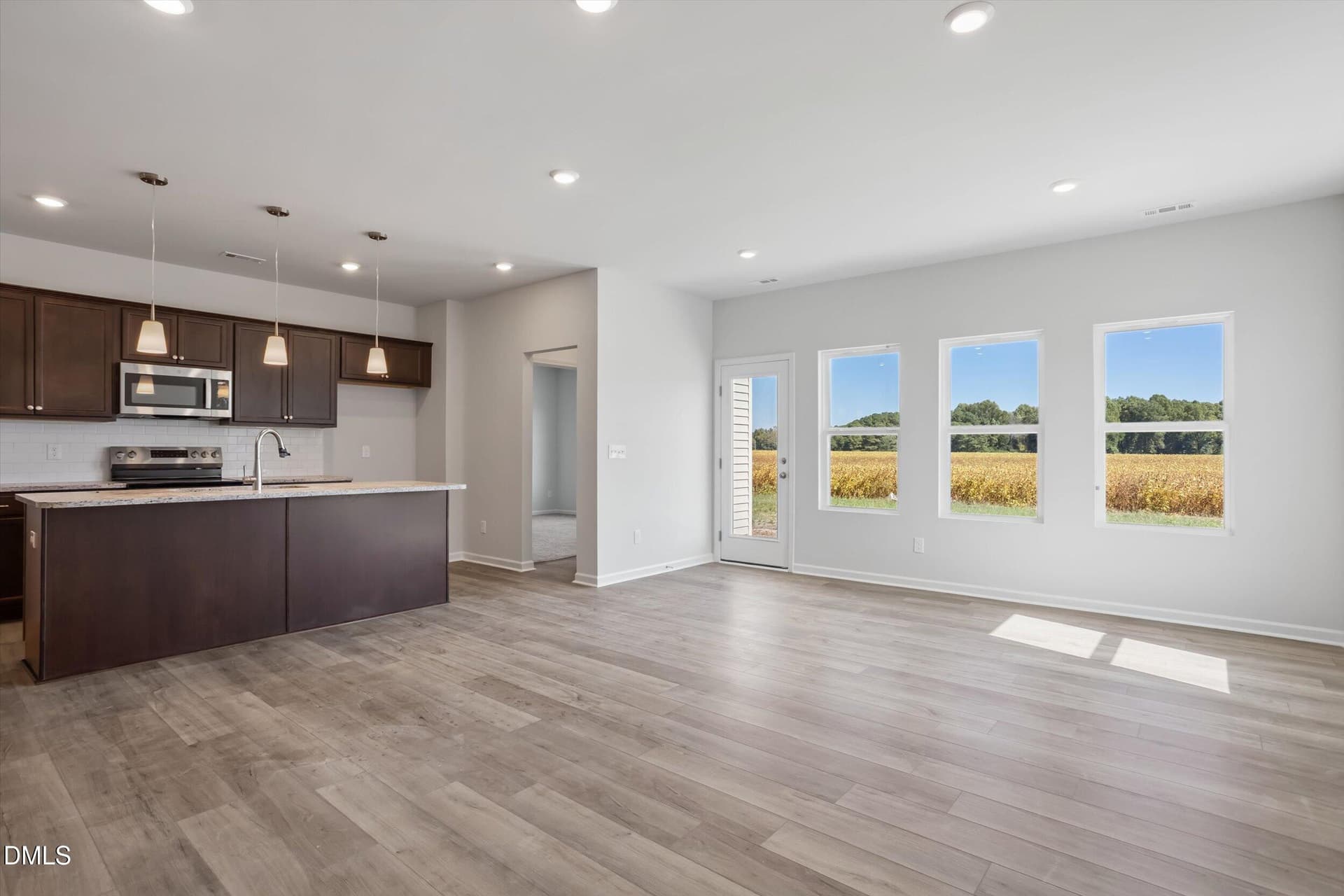 FMWeb03 - 299 Thomas Trail 15, Lillington, NC 27546