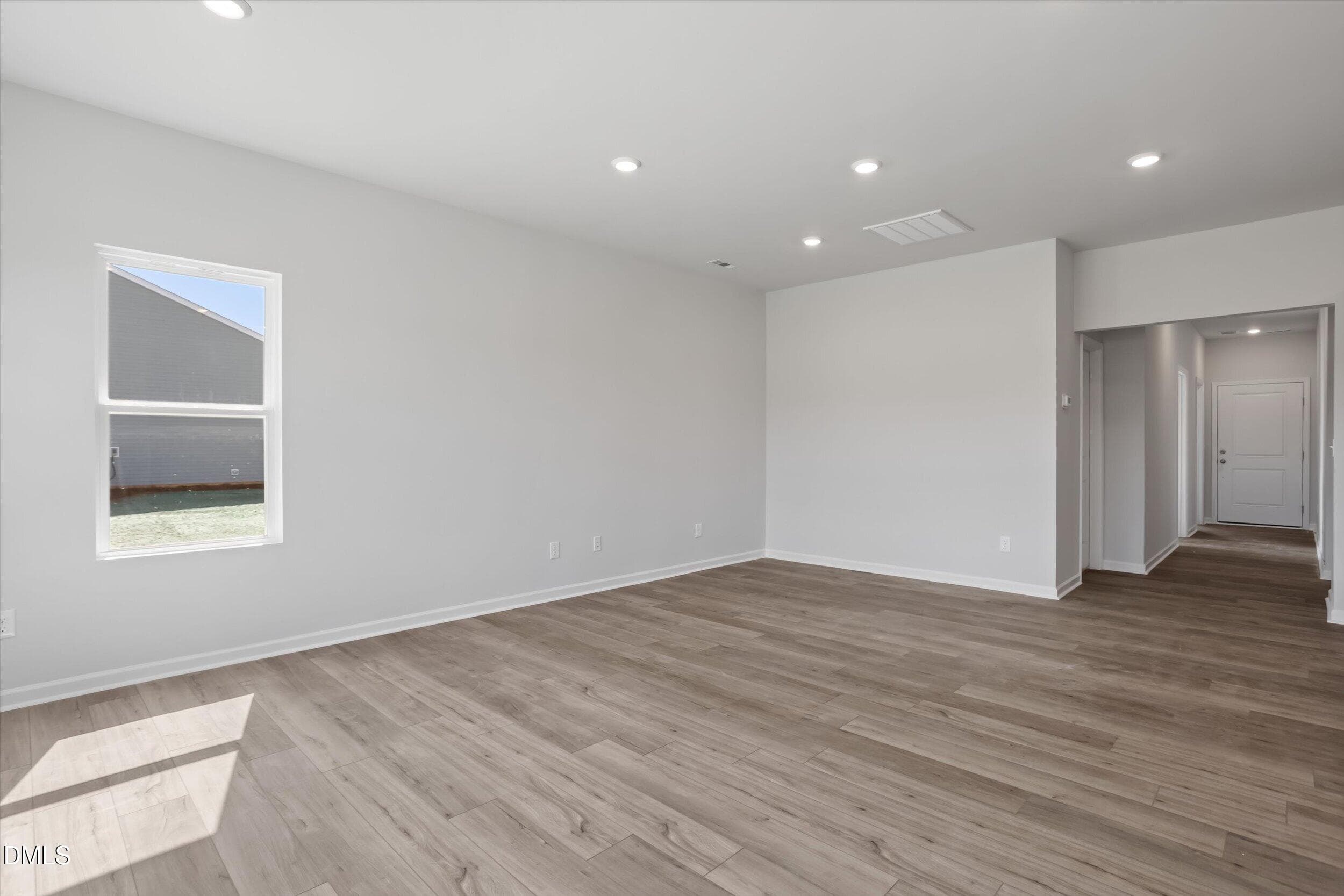 FMWeb05 - 299 Thomas Trail 15, Lillington, NC 27546