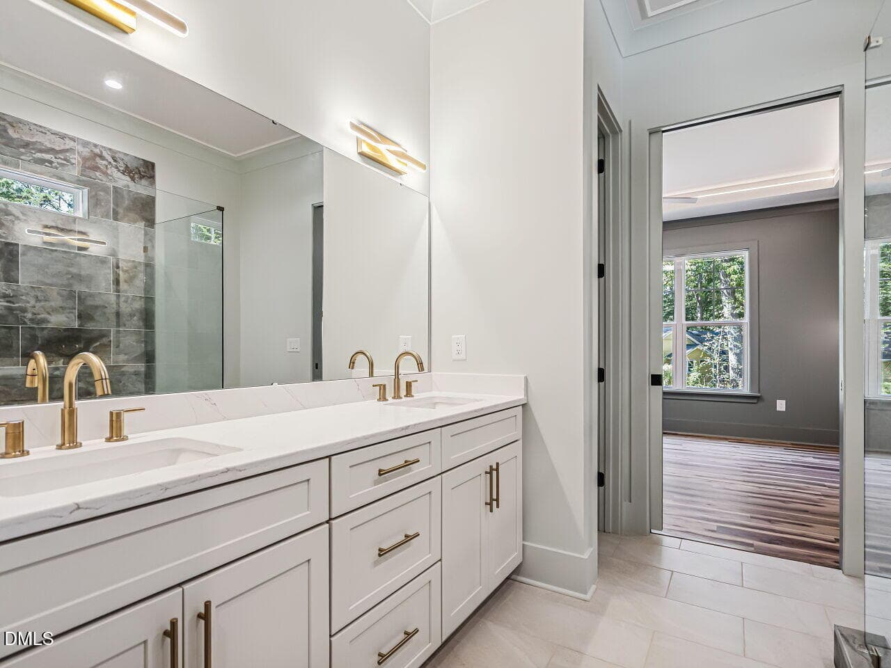 First Floor Ensuite - 8721 Little Deer Lane, Raleigh, NC 27613